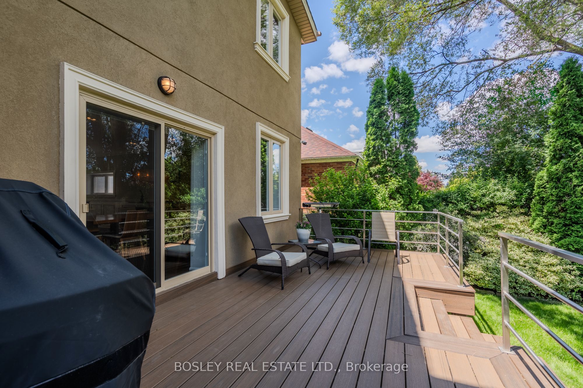 1599 Woodbine Heights Boulevard Property Photo 43