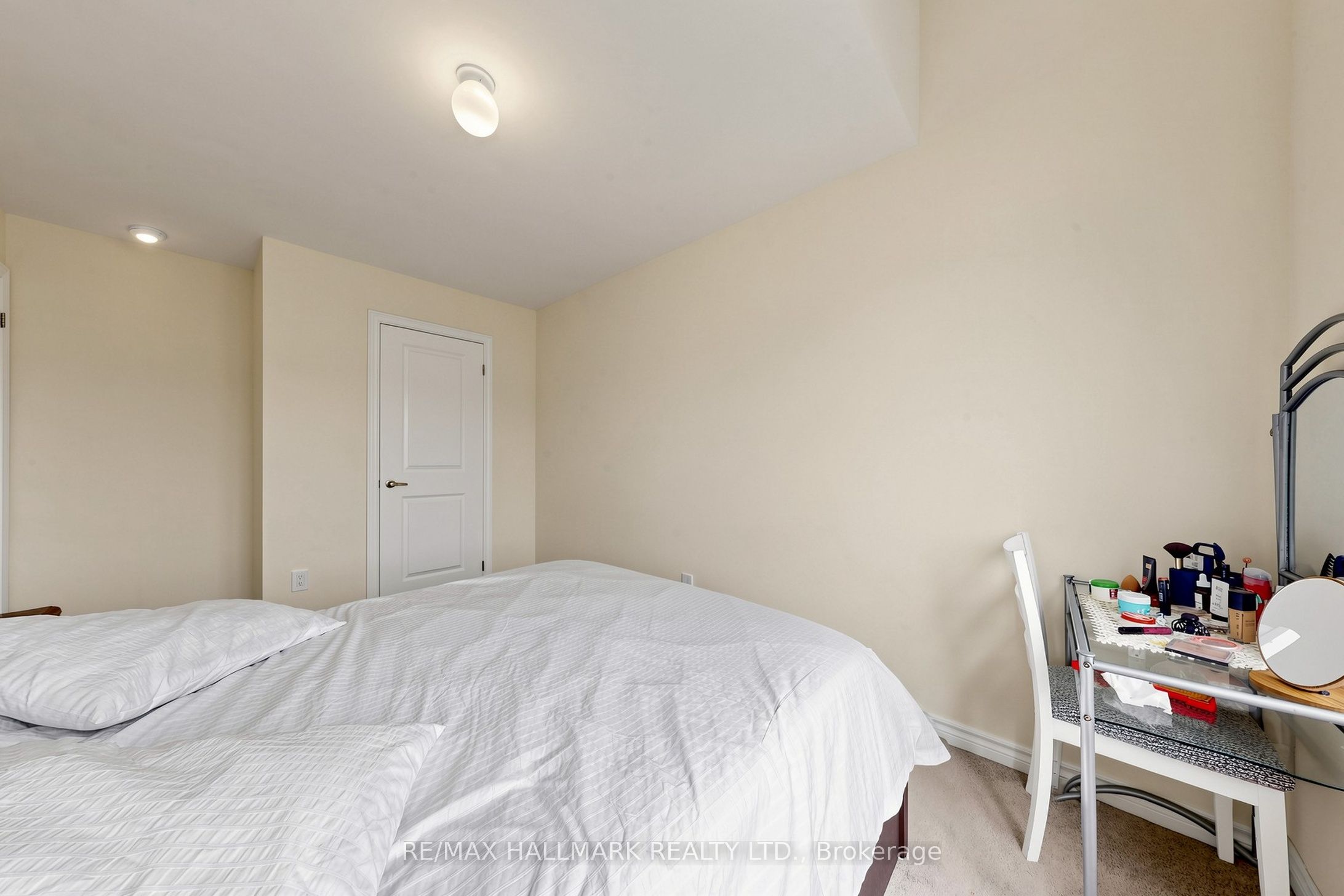 17 Closson Drive Property Photo 28
