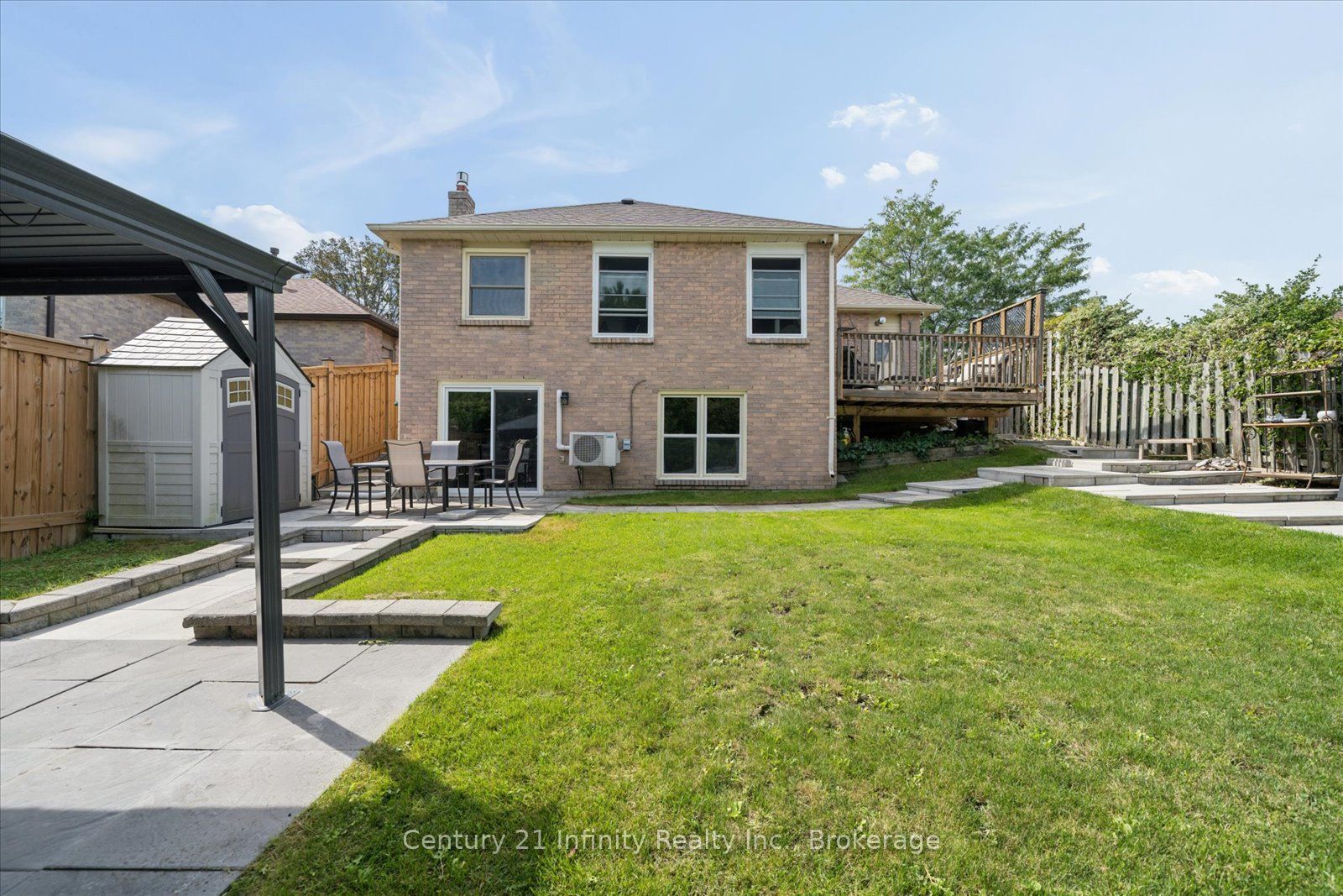 814 Lochness Crescent Property Photo 50