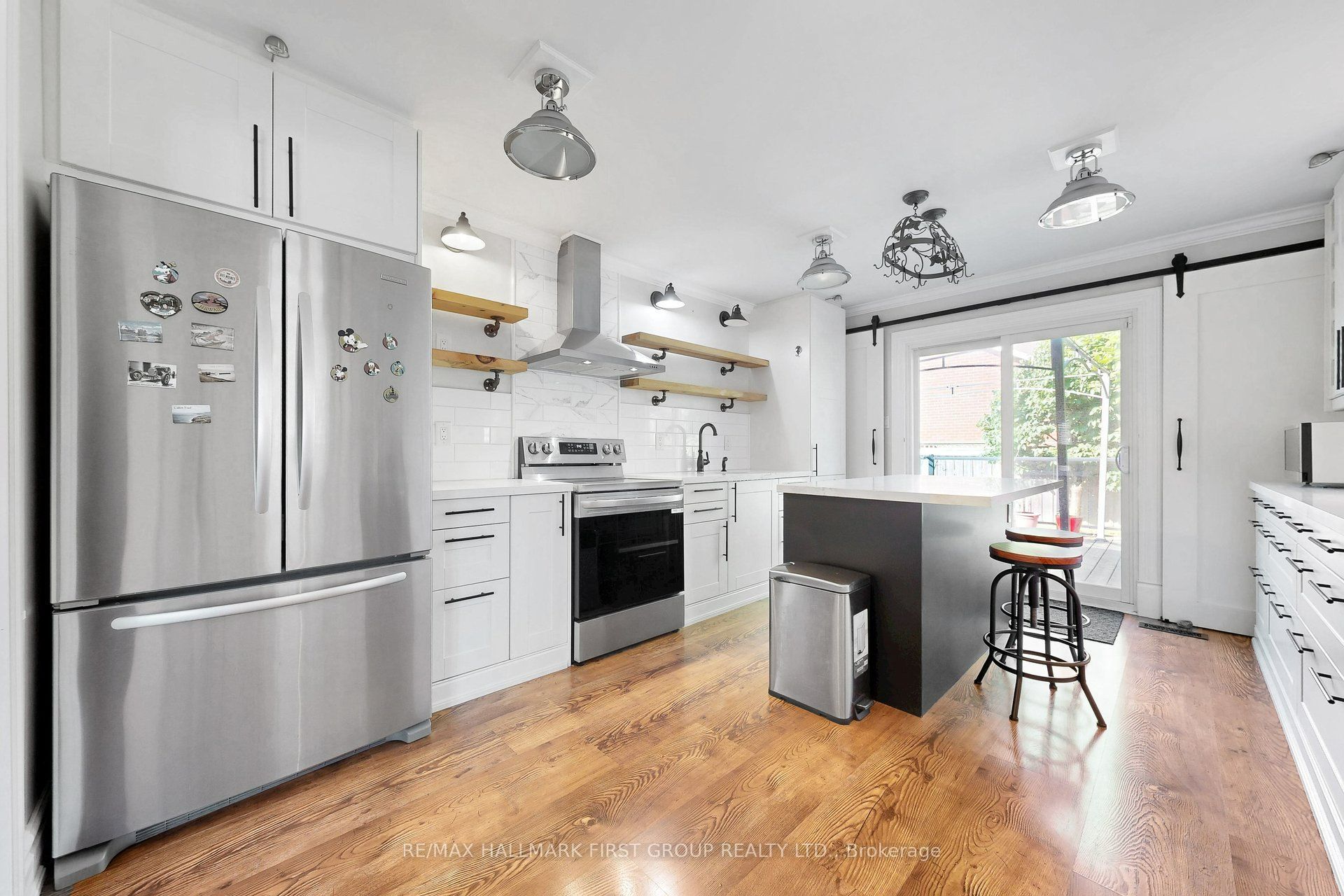 14 Martinet Street Property Photo 10