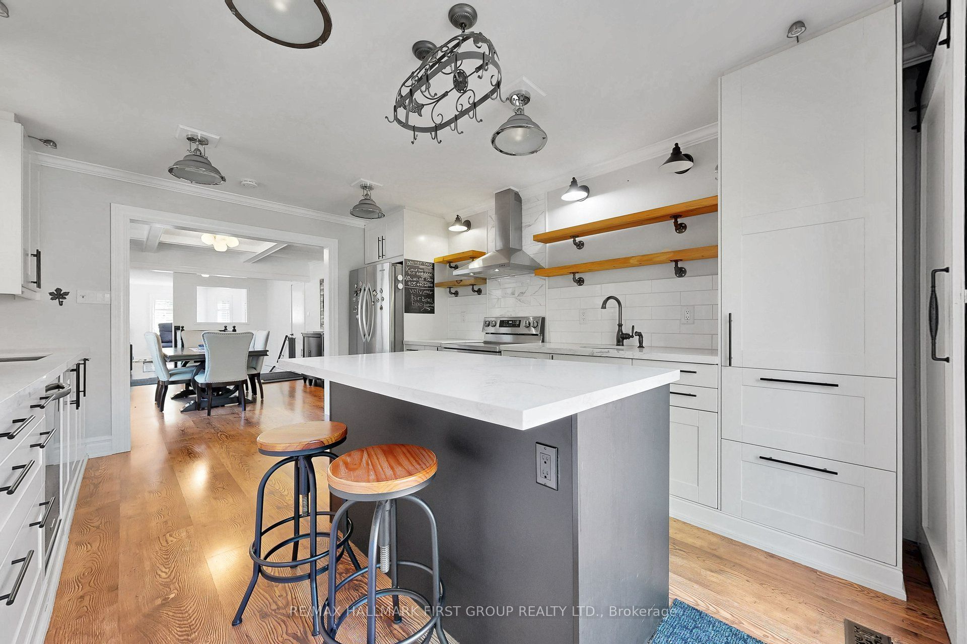 14 Martinet Street Property Photo 11