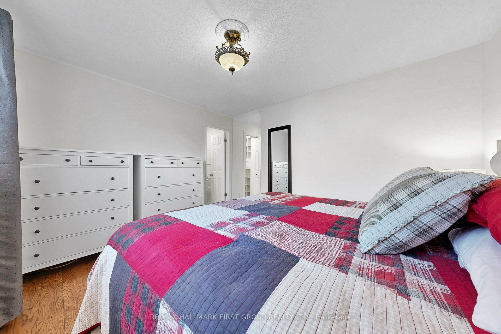 14 Martinet Street Property Photo 19
