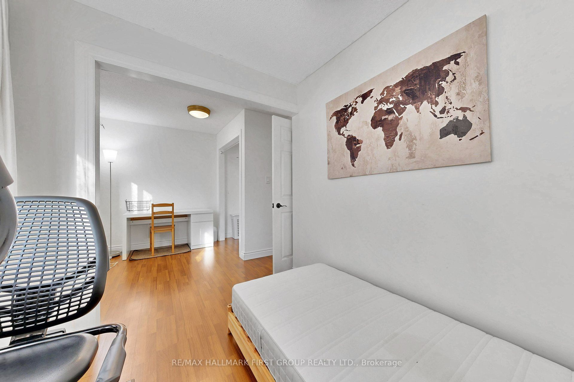 14 Martinet Street Property Photo 27