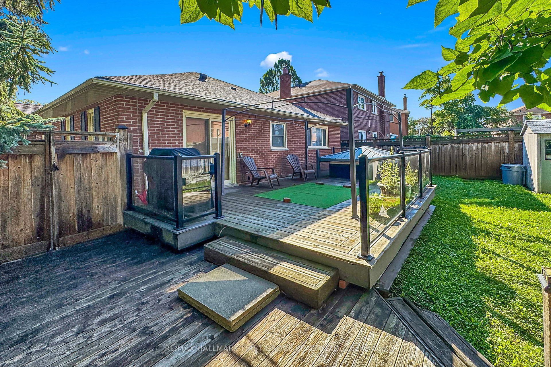 14 Martinet Street Property Photo 46