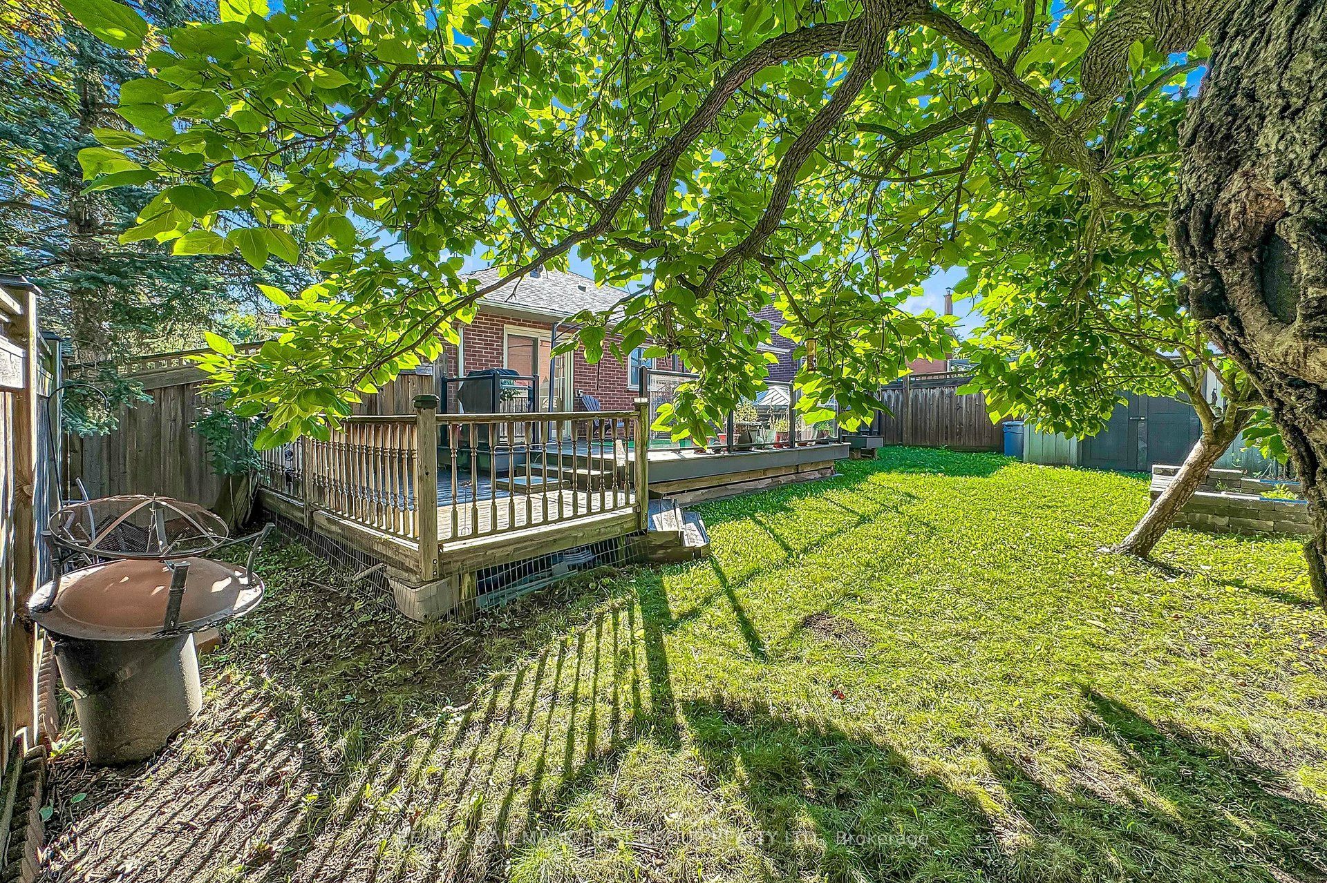 14 Martinet Street Property Photo 49