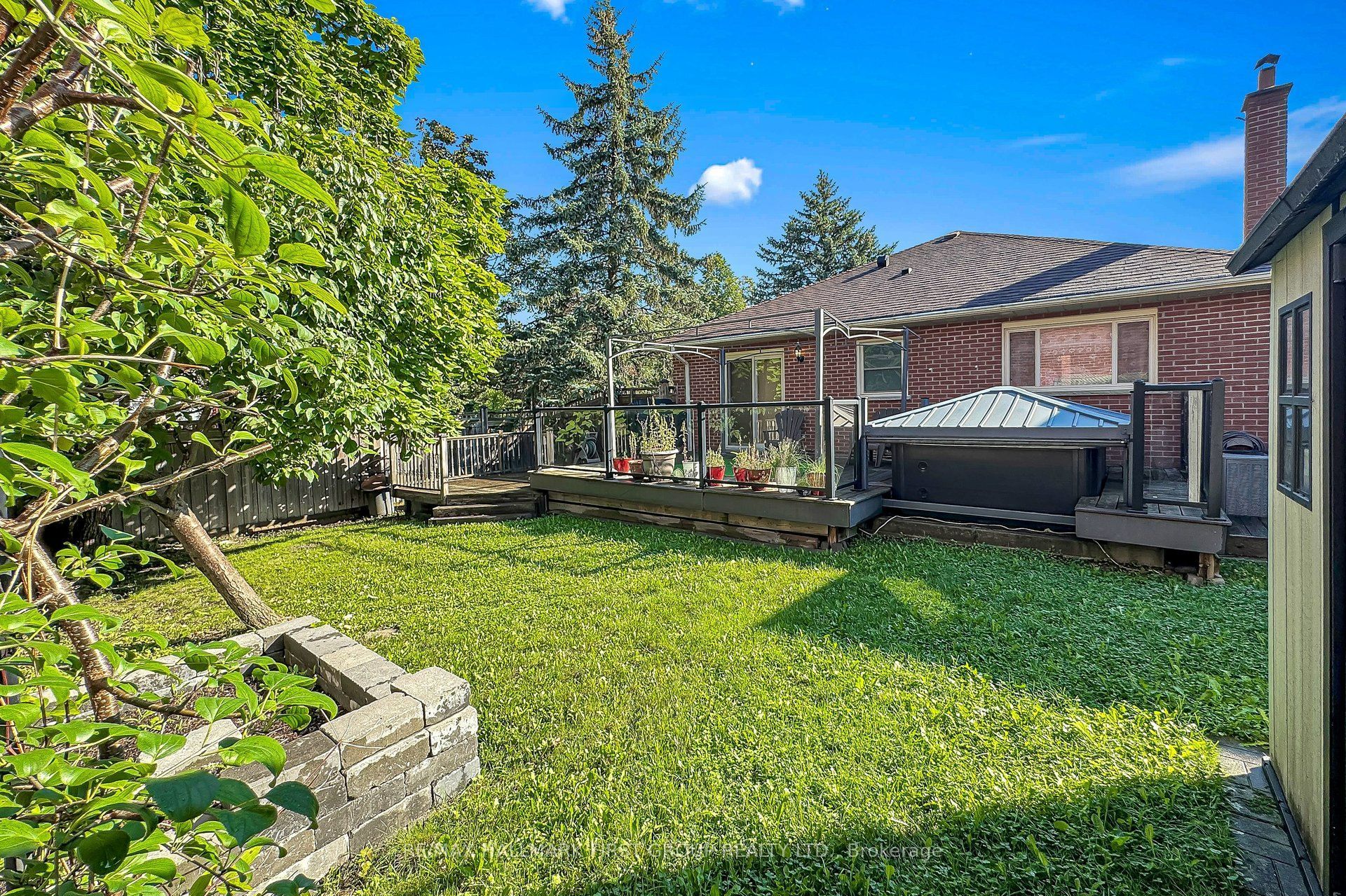 14 Martinet Street Property Photo 50