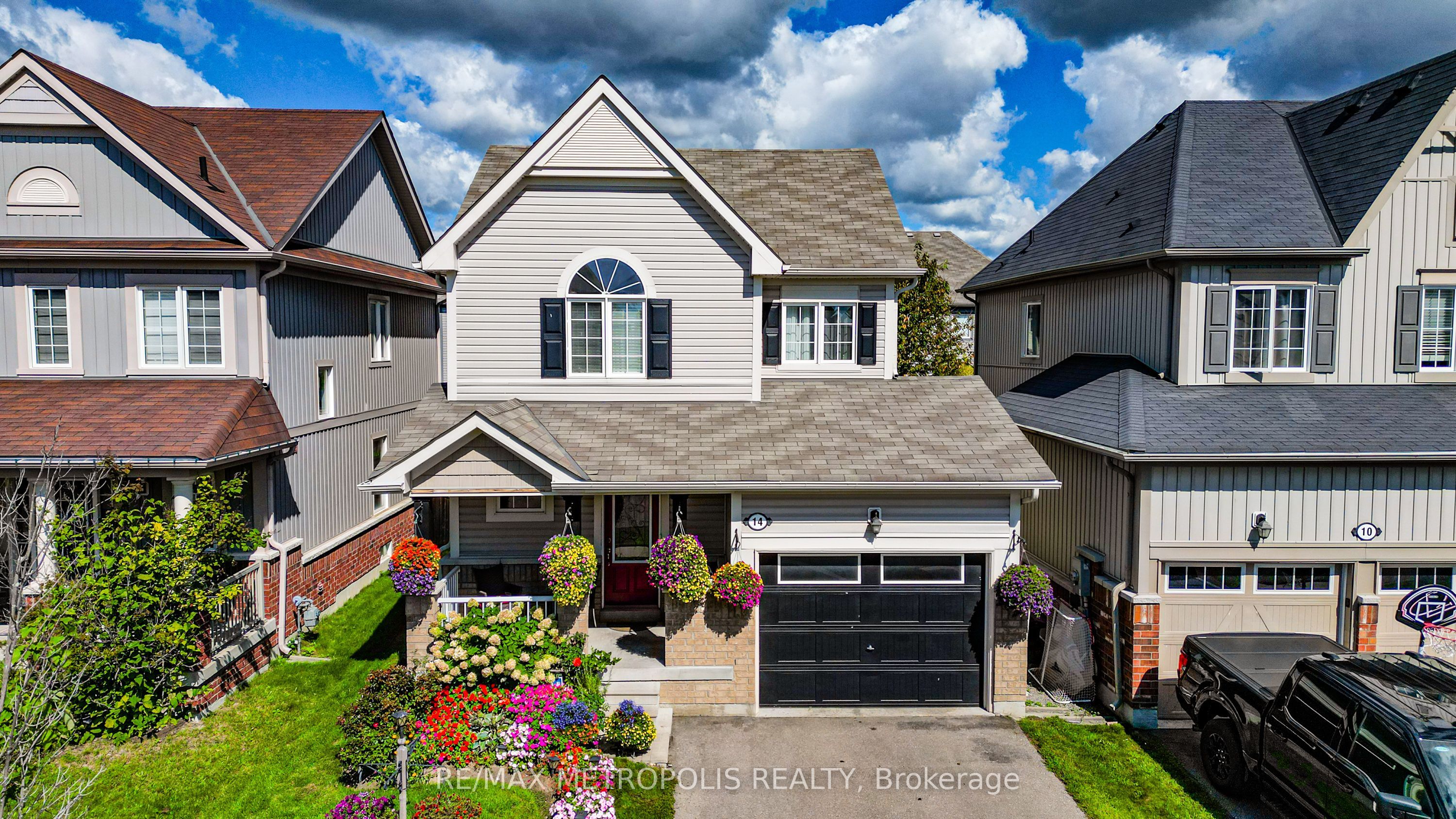 14 Richard Davies Crescent Property Photo 7