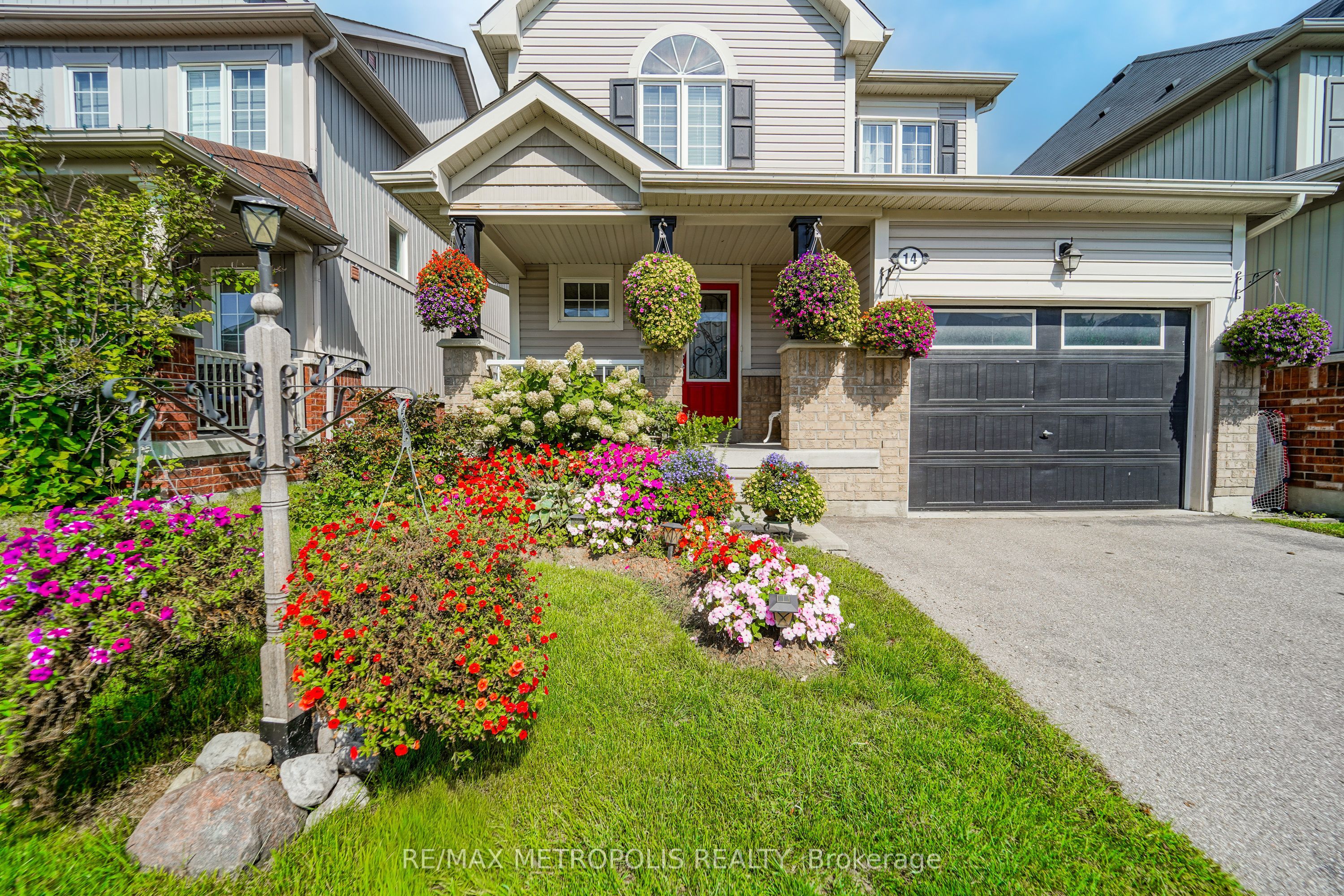14 Richard Davies Crescent Property Photo 16