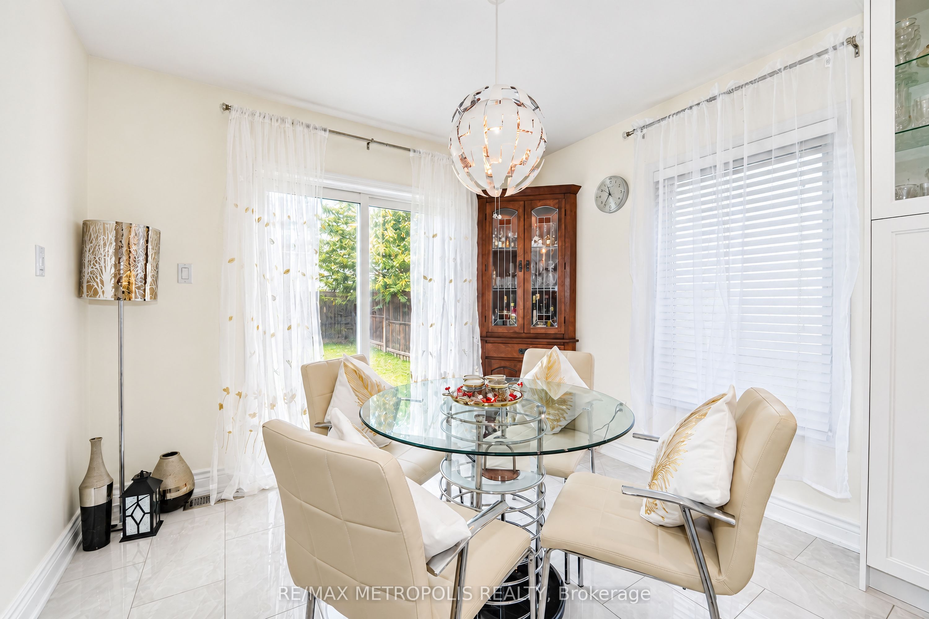 14 Richard Davies Crescent Property Photo 27