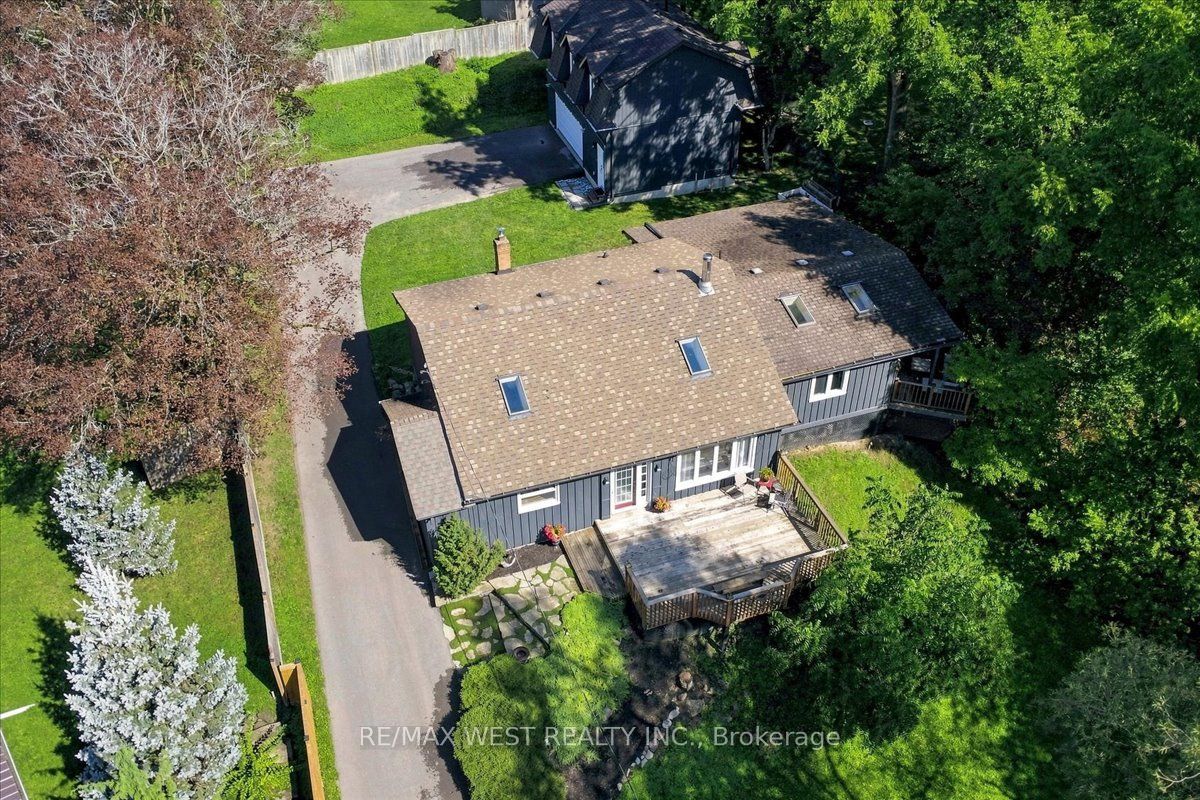 48 Jackman Road Property Photo 1