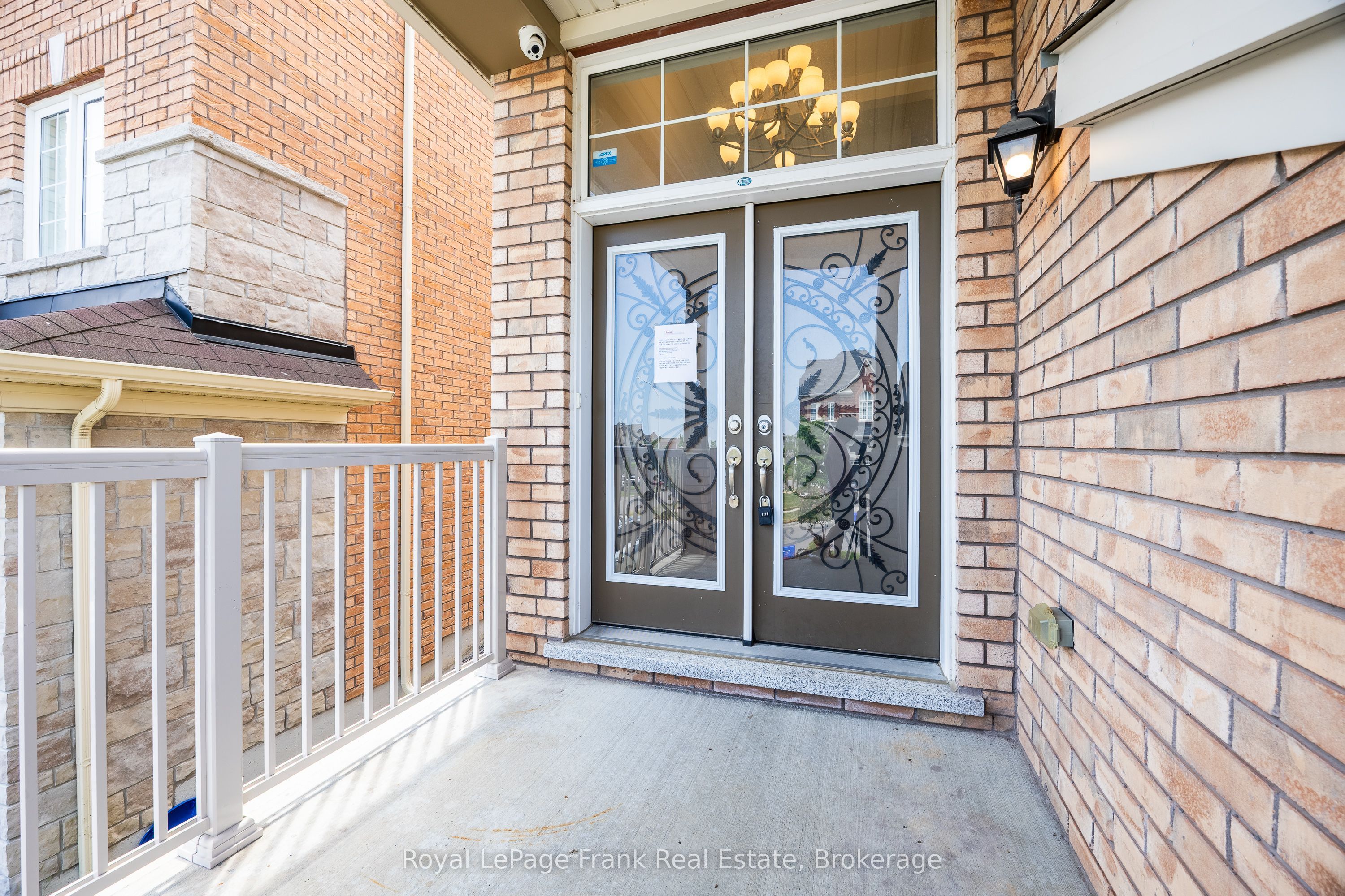 190 Lyle Drive Property Photo 2