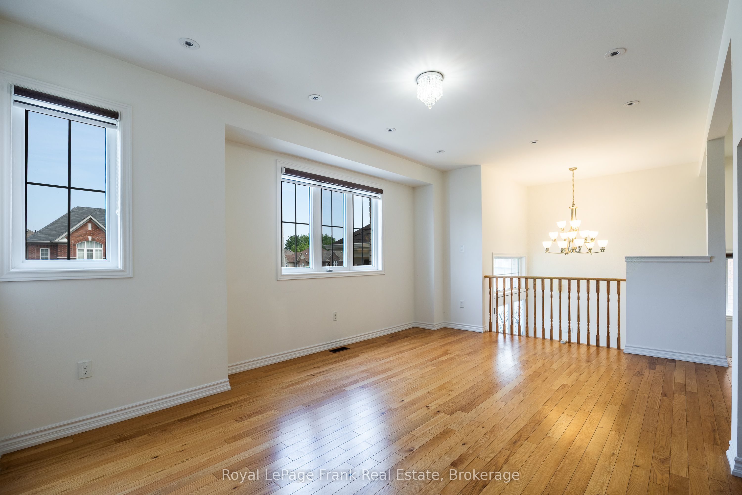 190 Lyle Drive Property Photo 6