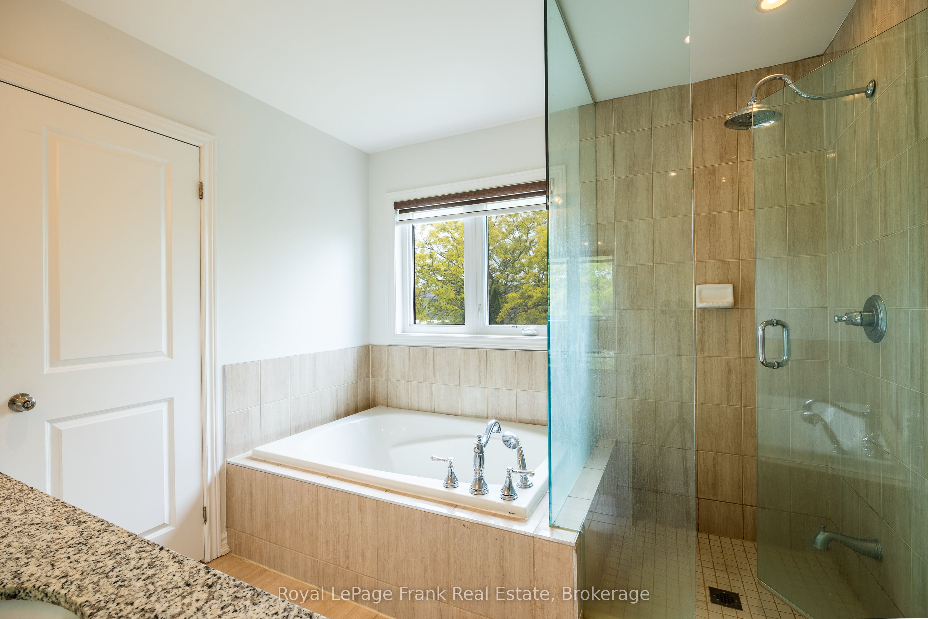 190 Lyle Drive Property Photo 28