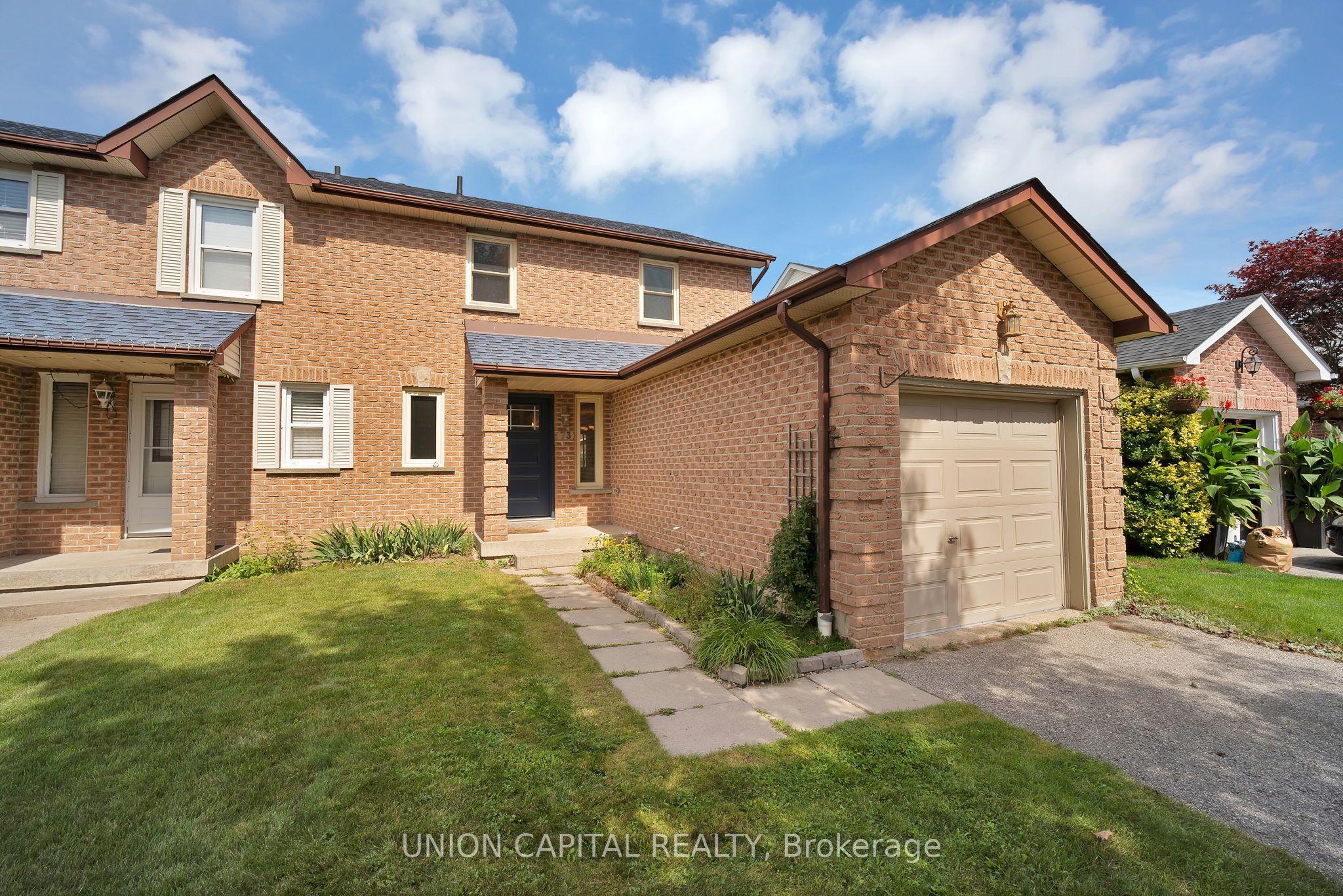 73 Humphrey Drive Property Photo 1