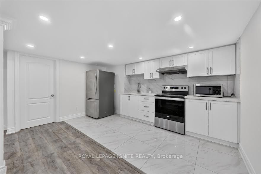 67 Henry Smith Avenue Bsmt Property Photo 7