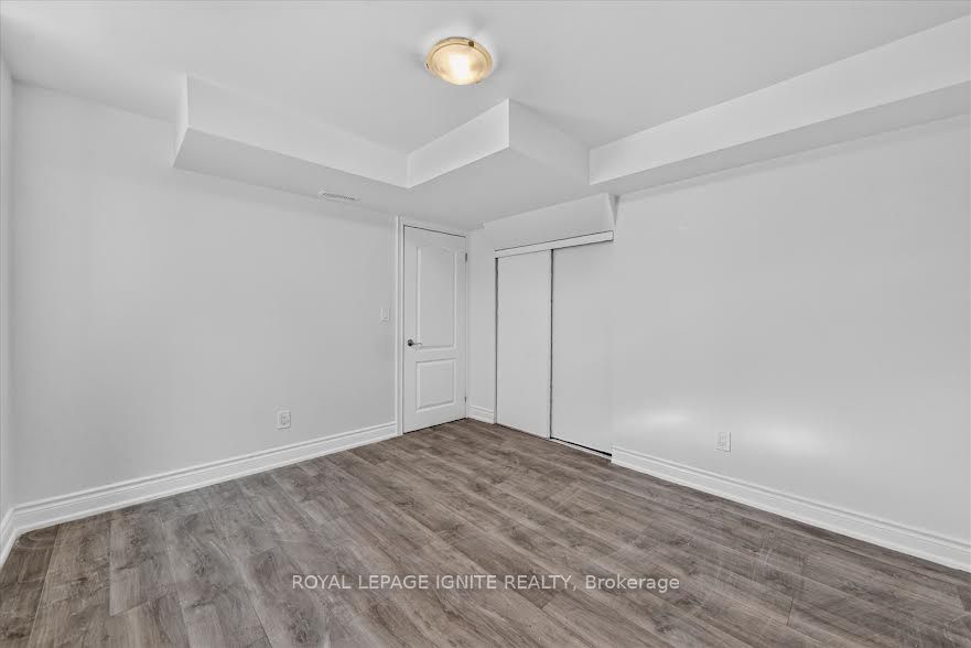 67 Henry Smith Avenue Bsmt Property Photo 11