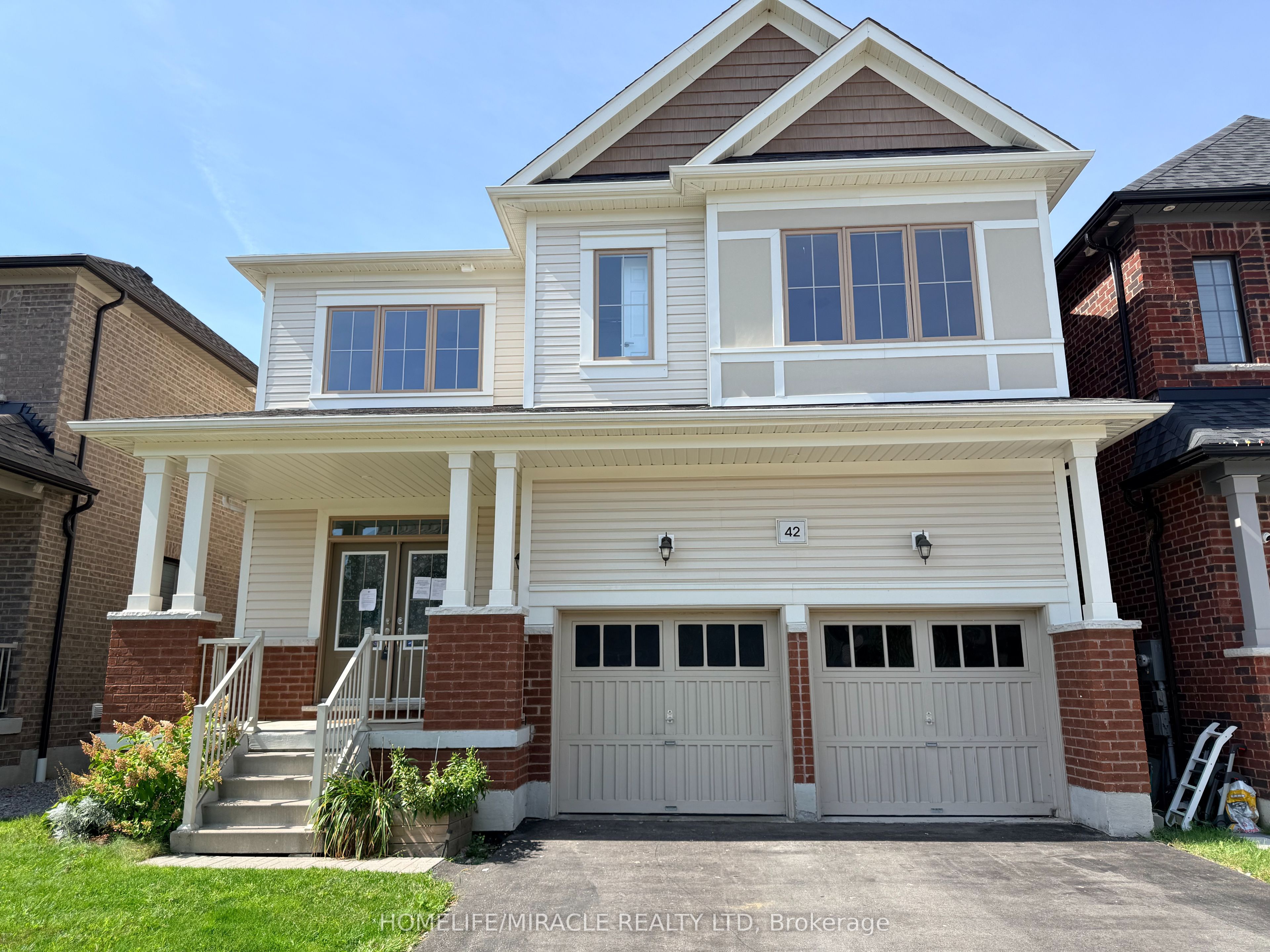 42 Arthur Mclaughlin Street Property Photo 1