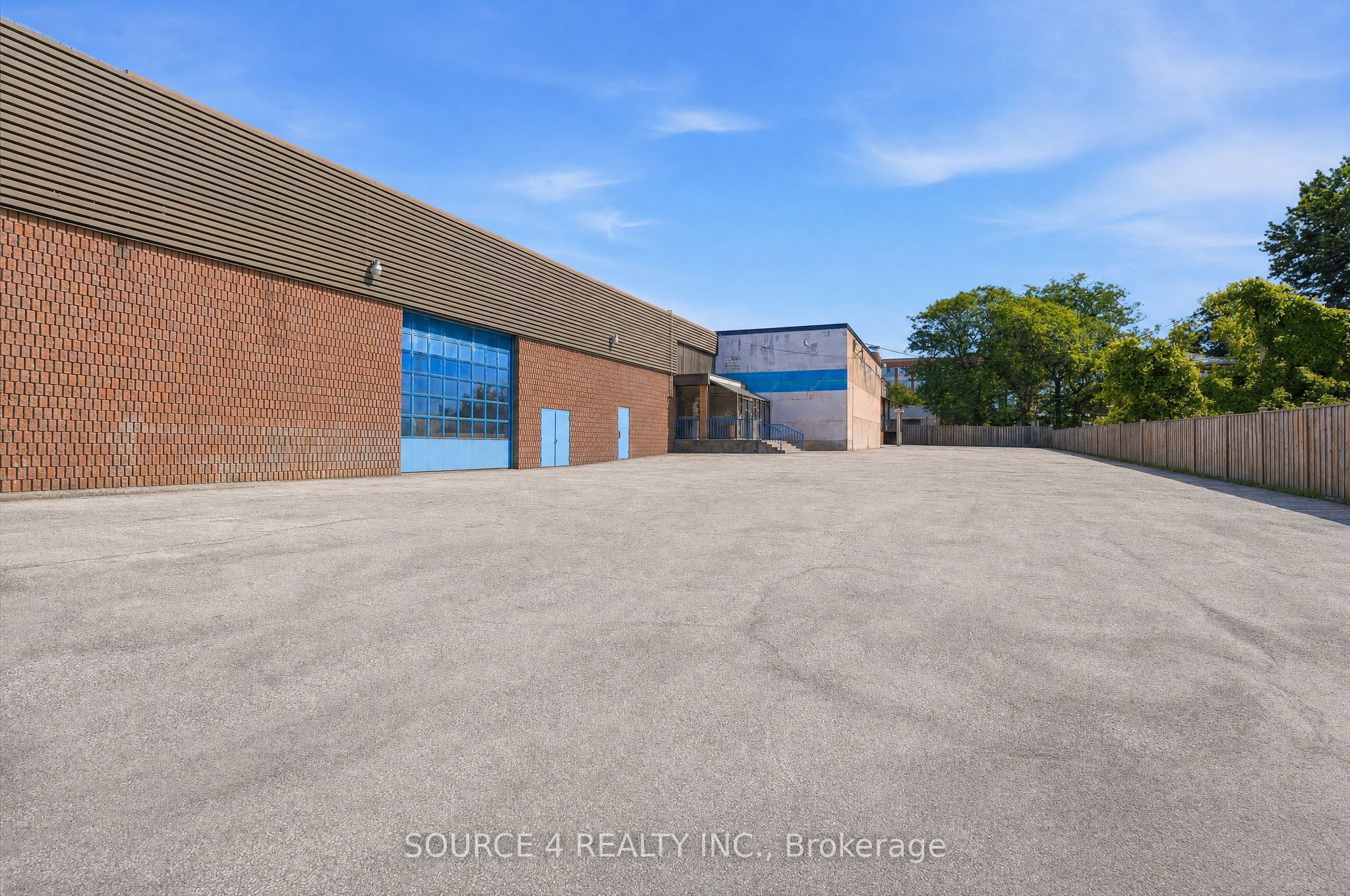 3475-3491 Danforth Avenue Property Photo 6