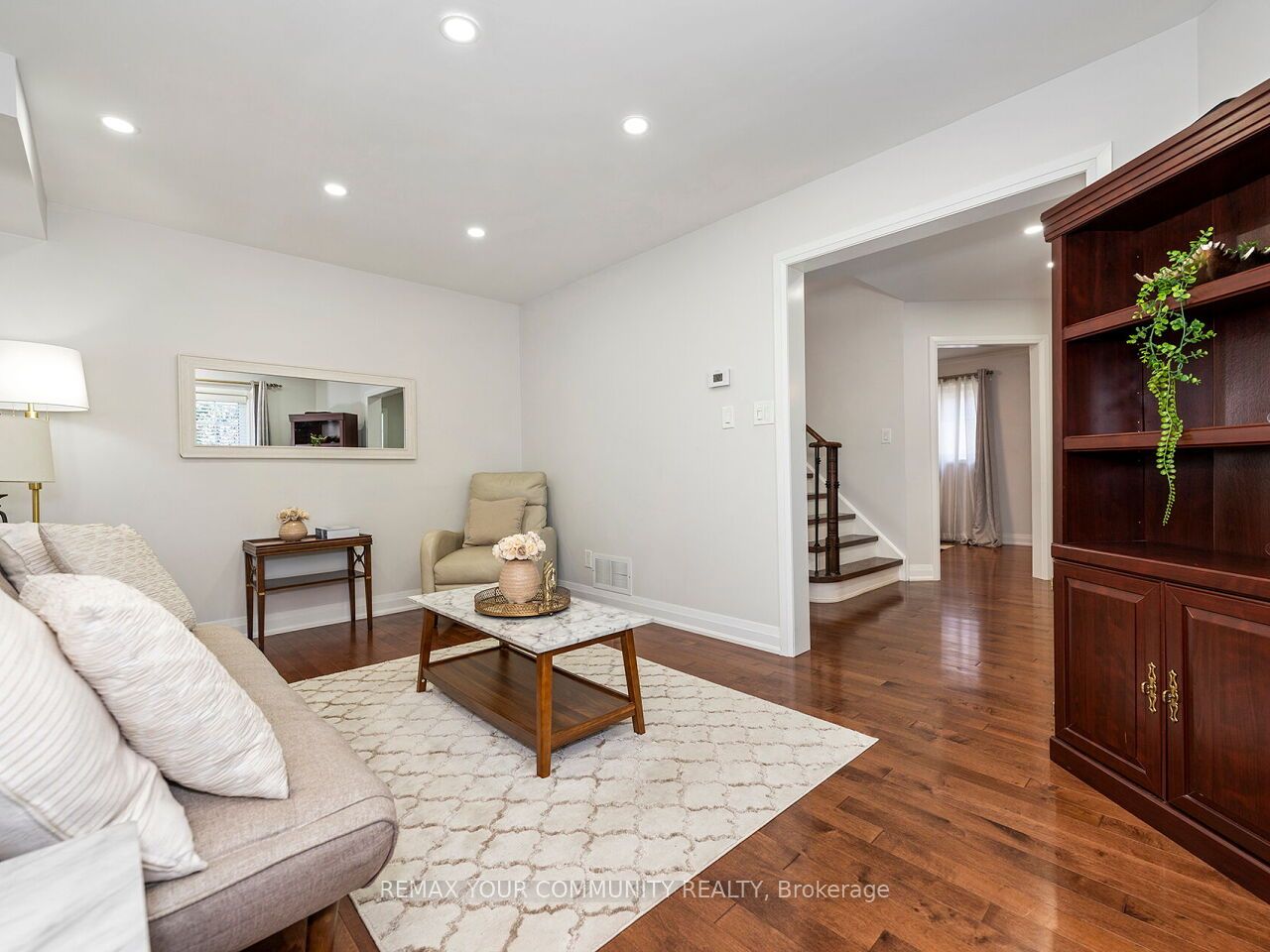 117 Apple Blossom Boulevard Property Photo 6