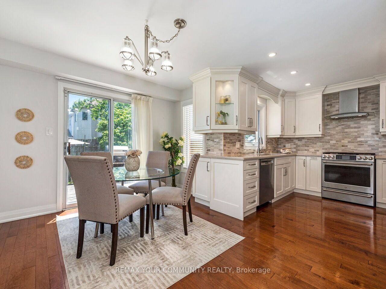117 Apple Blossom Boulevard Property Photo 12
