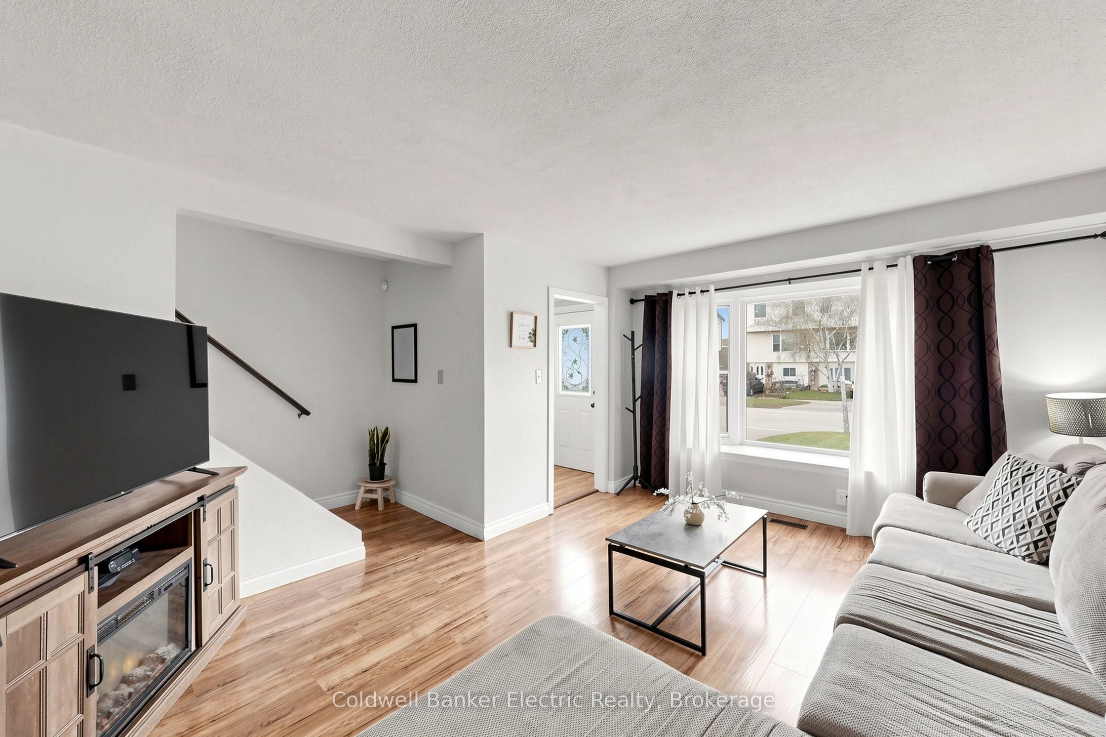 900 Southridge Street Property Photo 4