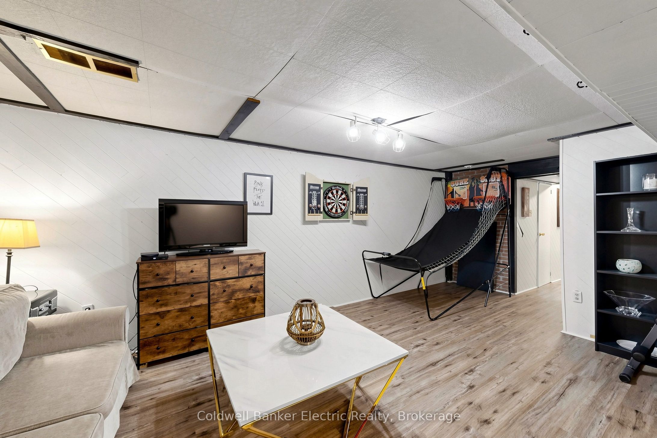 900 Southridge Street Property Photo 29