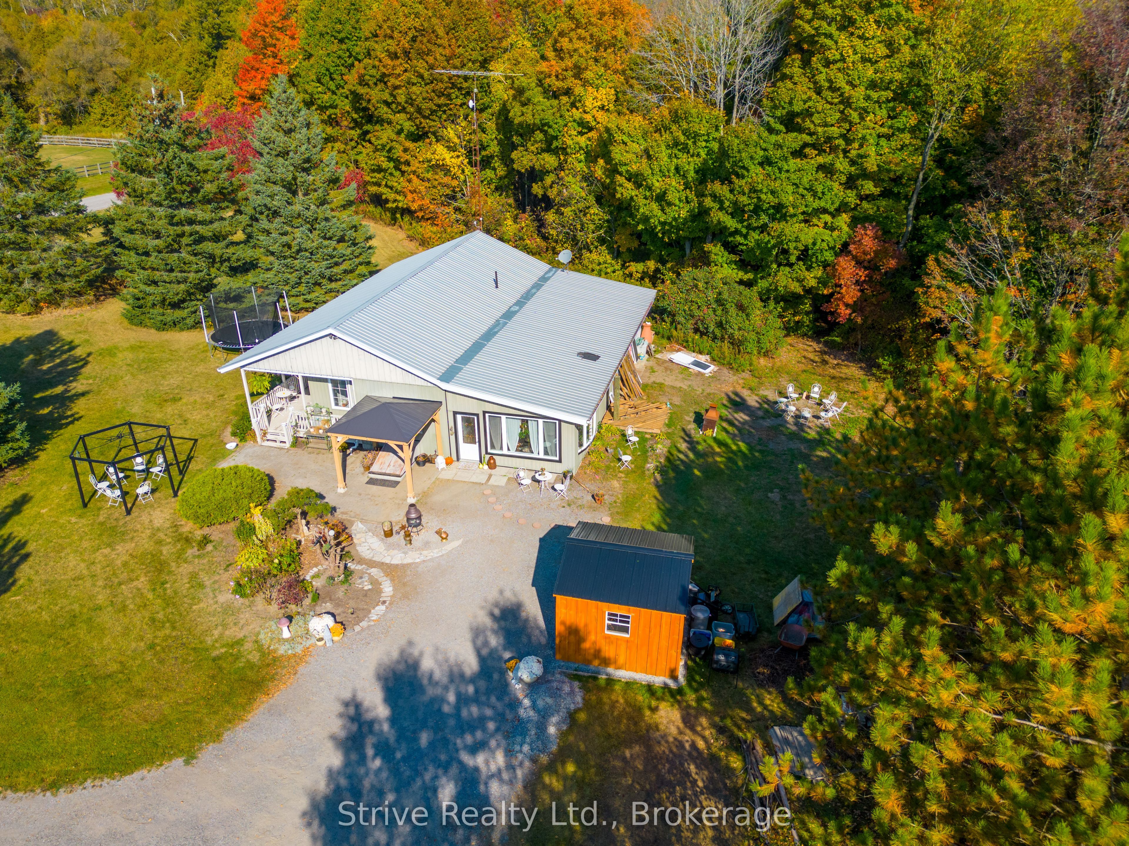 5659 Gilmore Road Property Photo 3