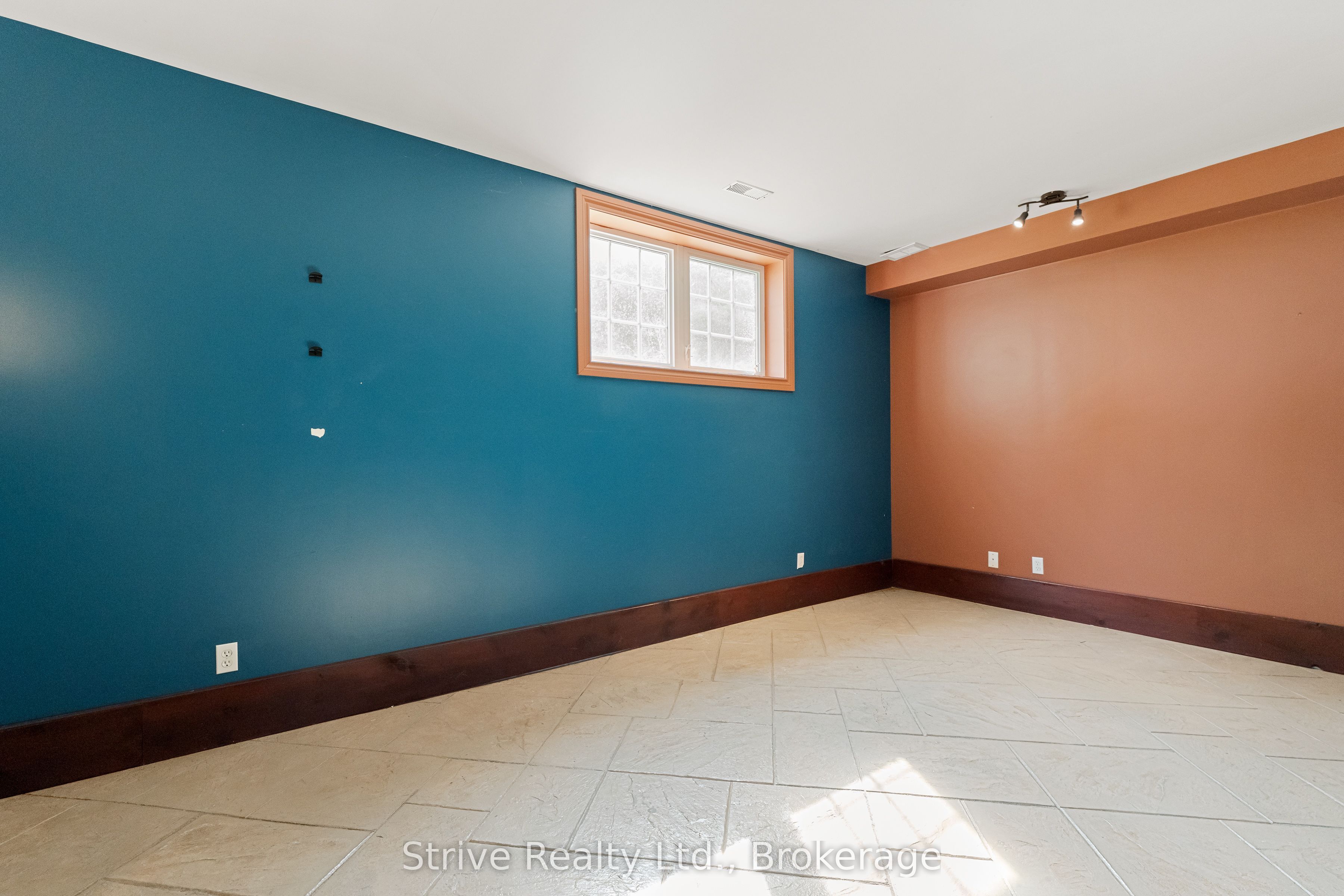 5659 Gilmore Road Property Photo 30