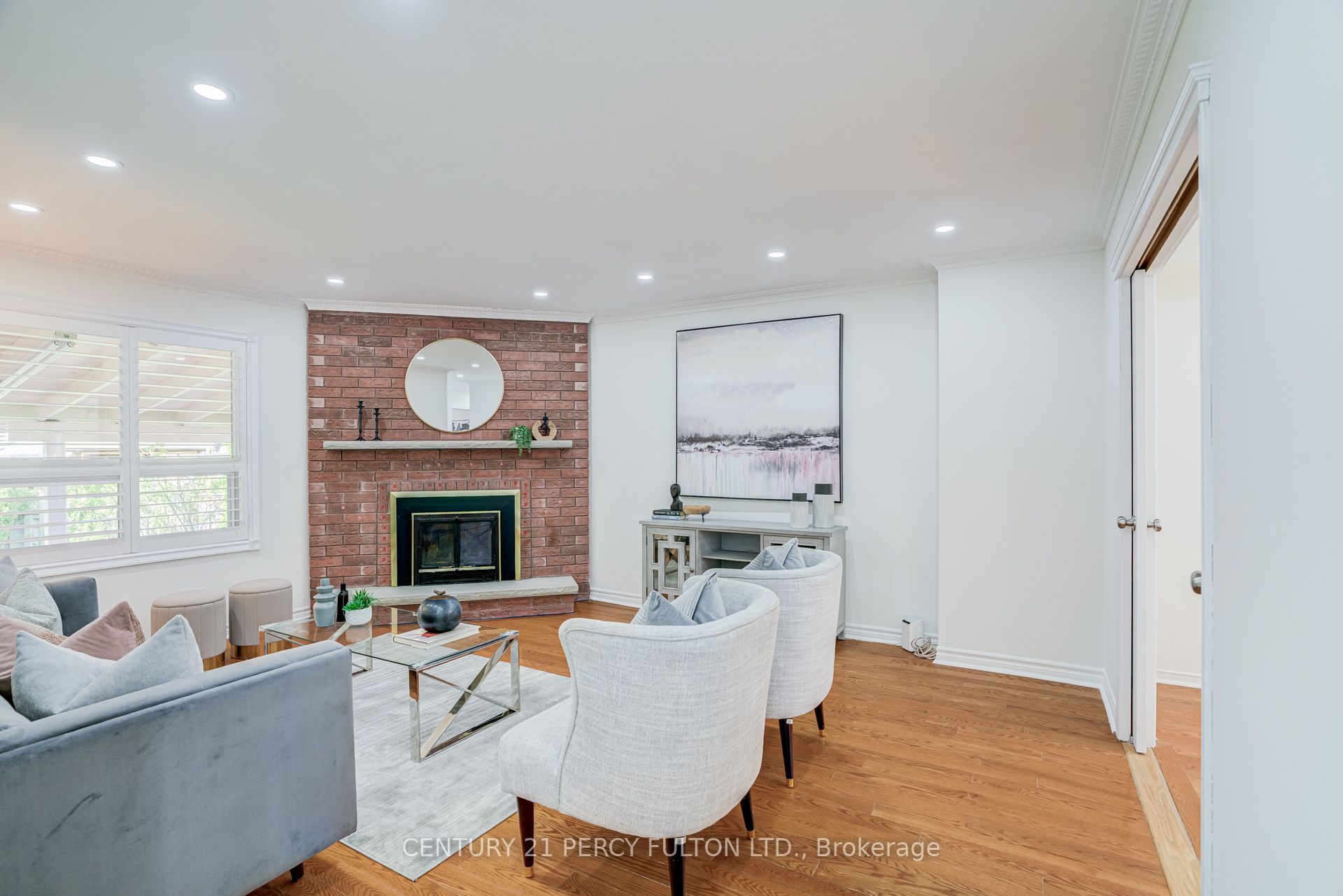 27 Dagwell Crescent Property Photo 9