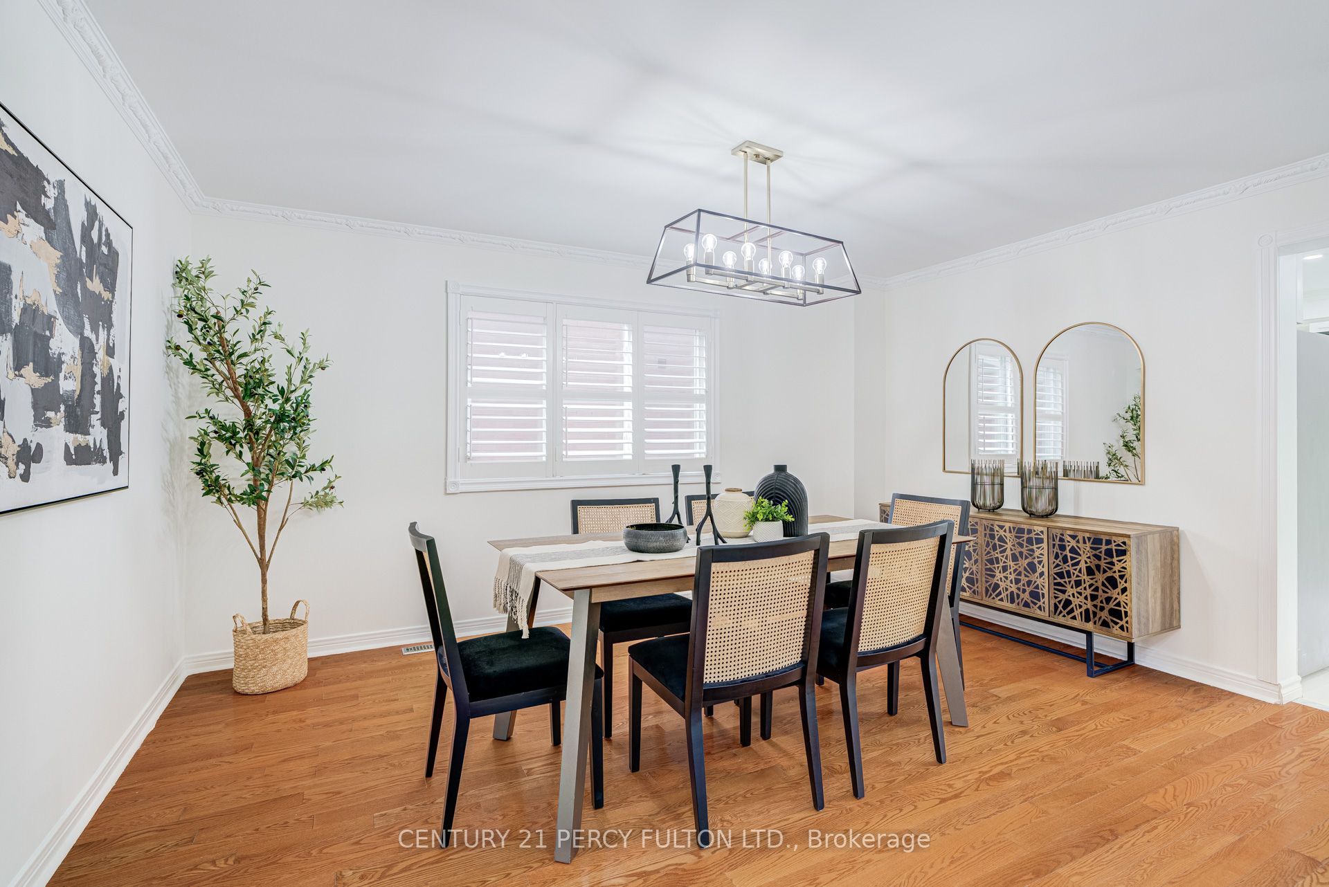27 Dagwell Crescent Property Photo 13
