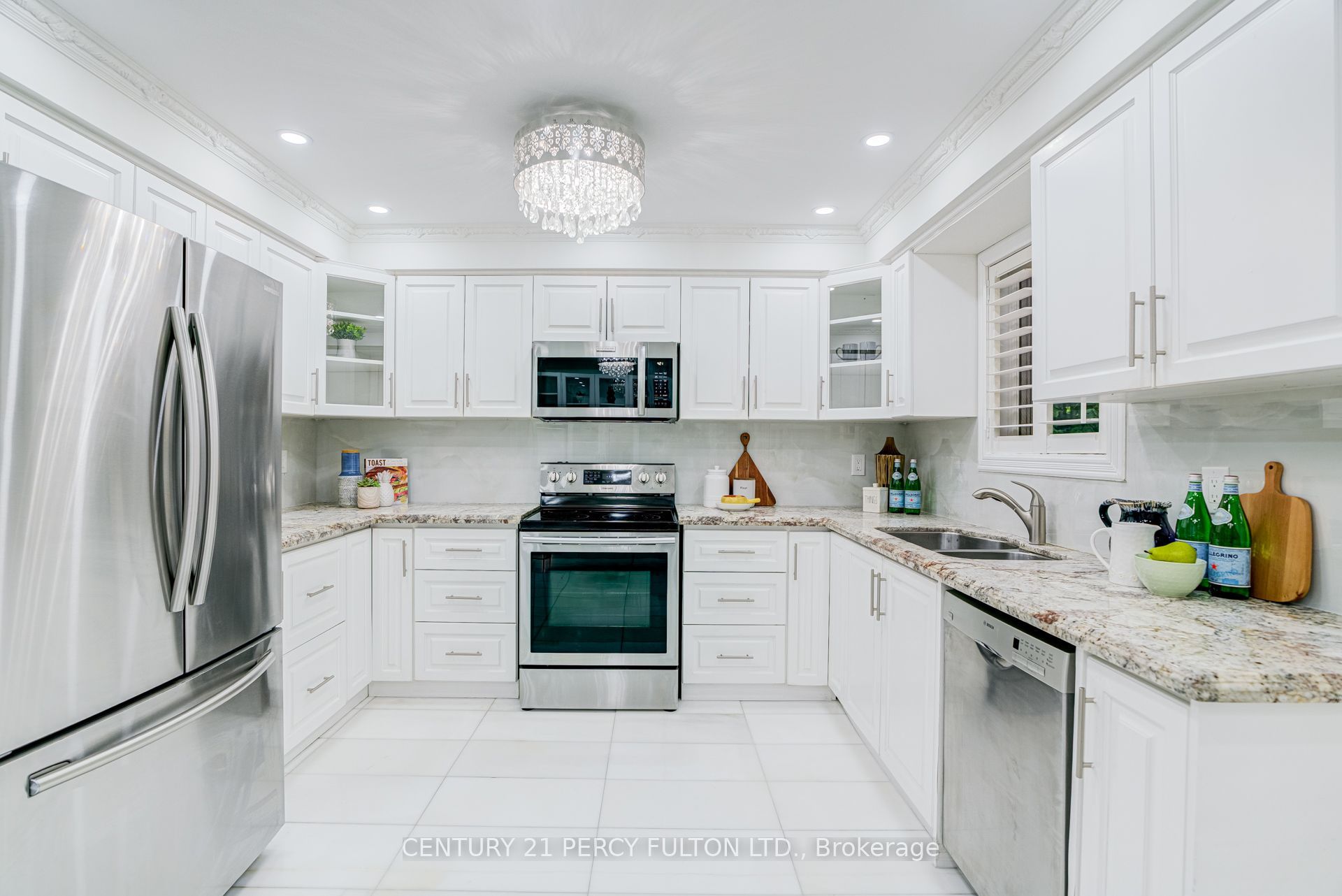 27 Dagwell Crescent Property Photo 15