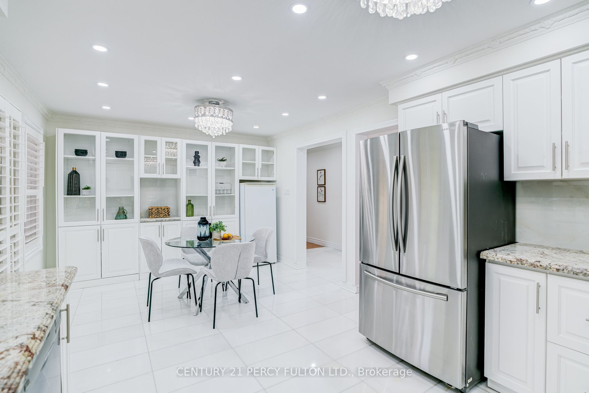 27 Dagwell Crescent Property Photo 16
