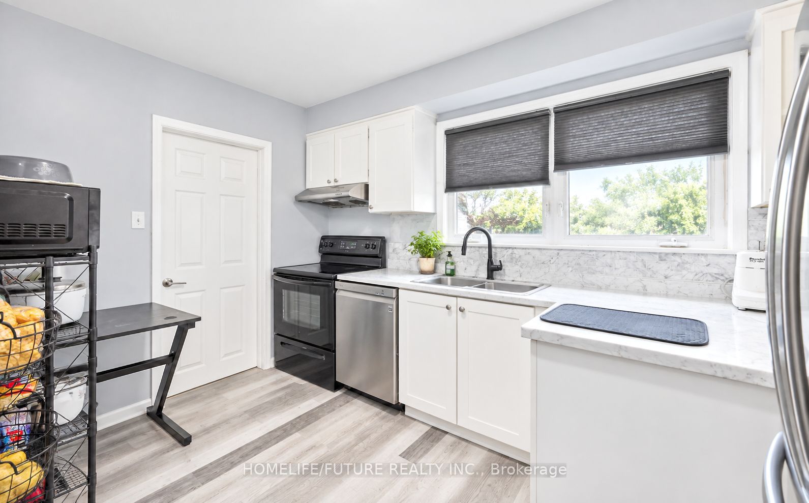 65 Blakemanor Boulevard Property Photo 10