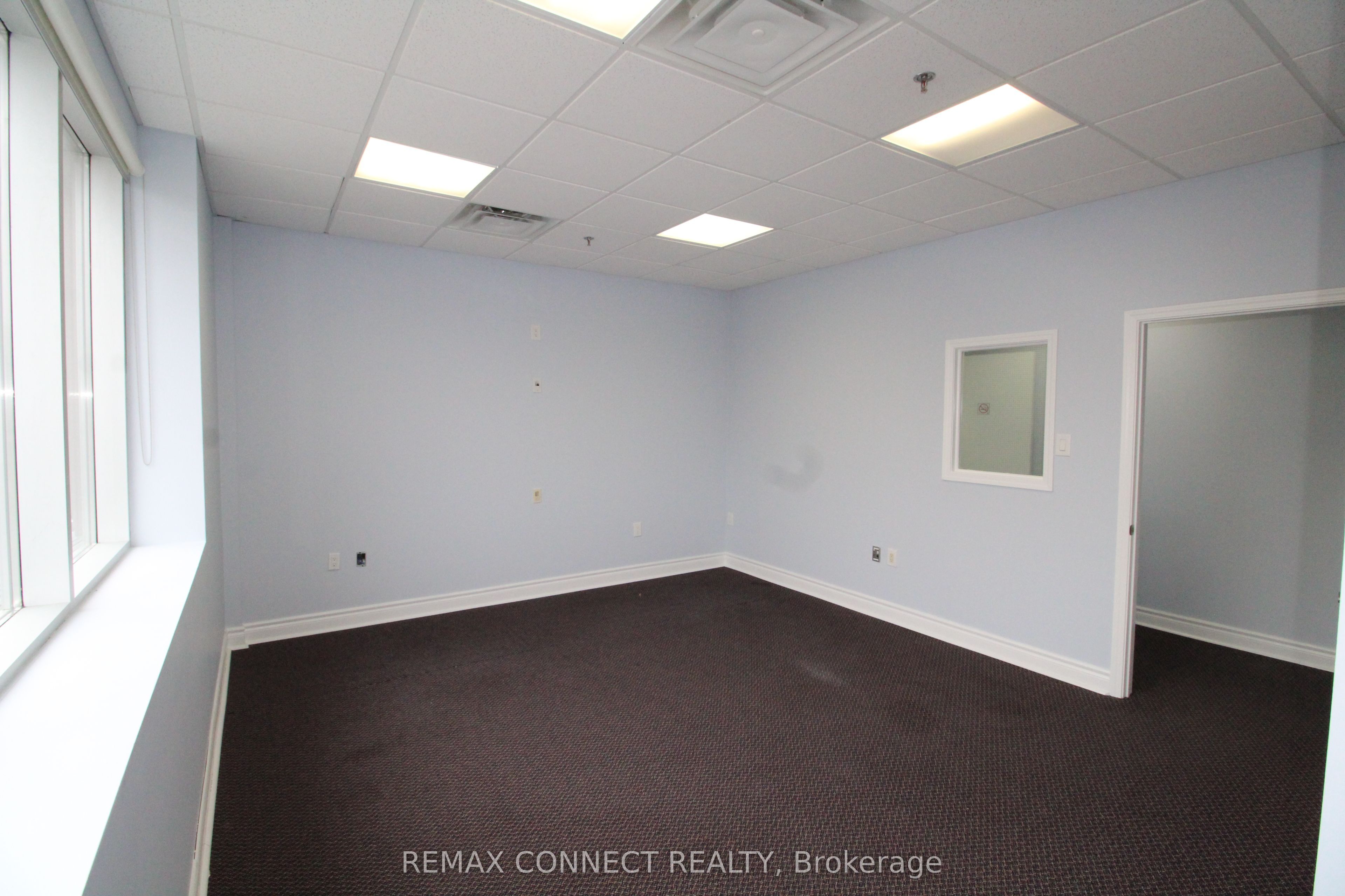 1415 Kennedy Road Unit #15 Upper Floor Property Photo 1