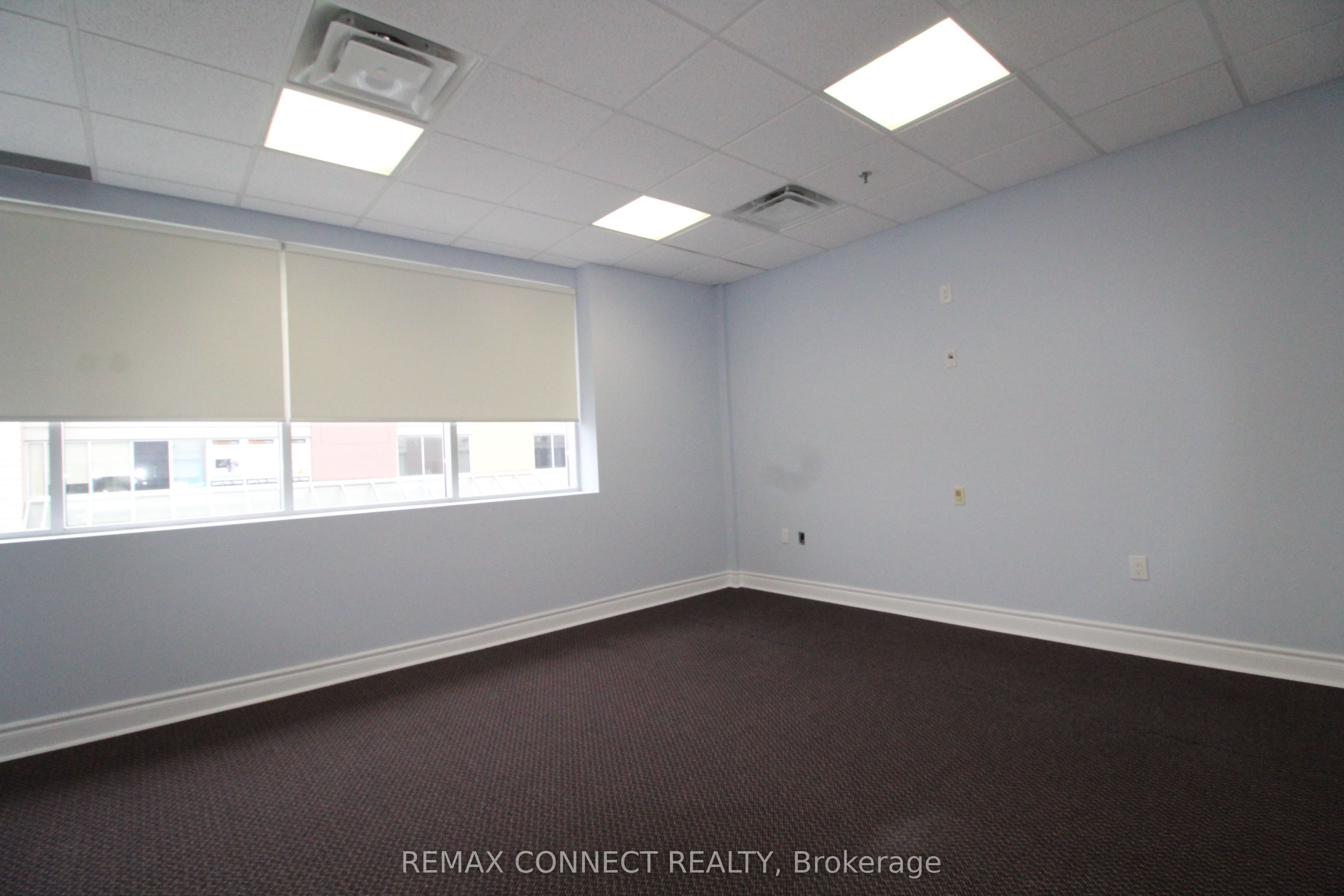 1415 Kennedy Road Unit #15 Upper Floor Property Photo 3