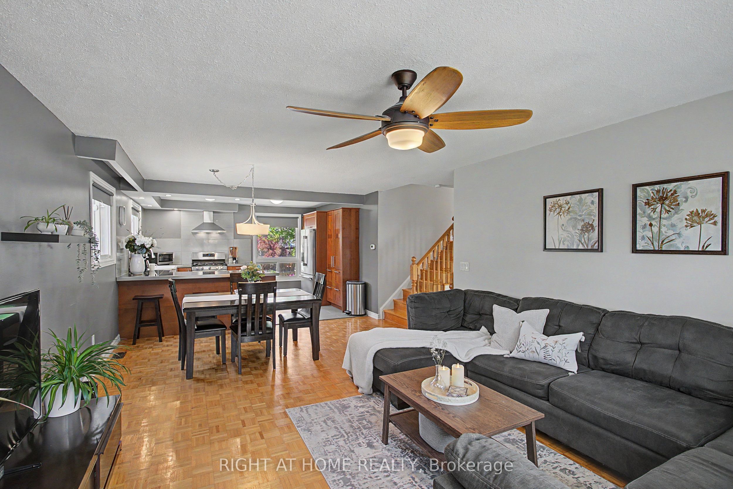 784 Rodney Court Property Photo 12