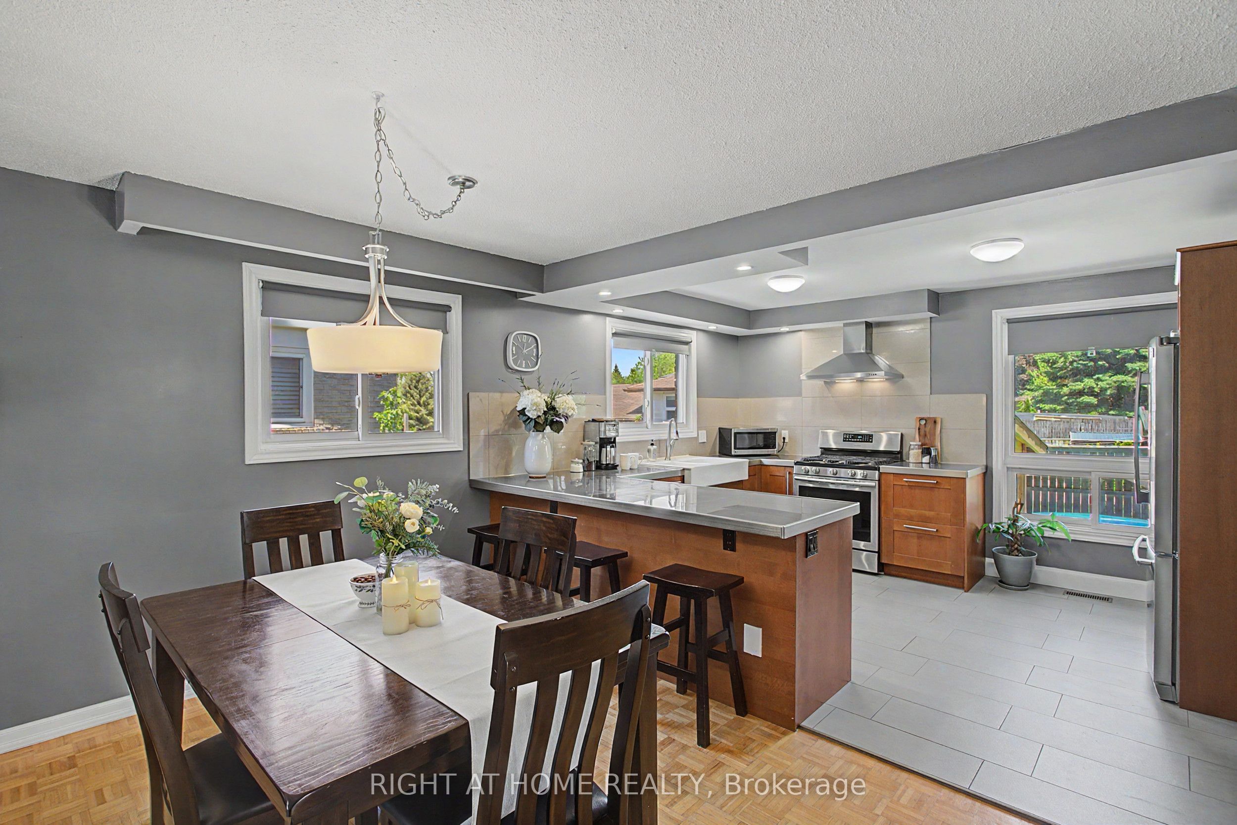 784 Rodney Court Property Photo 14