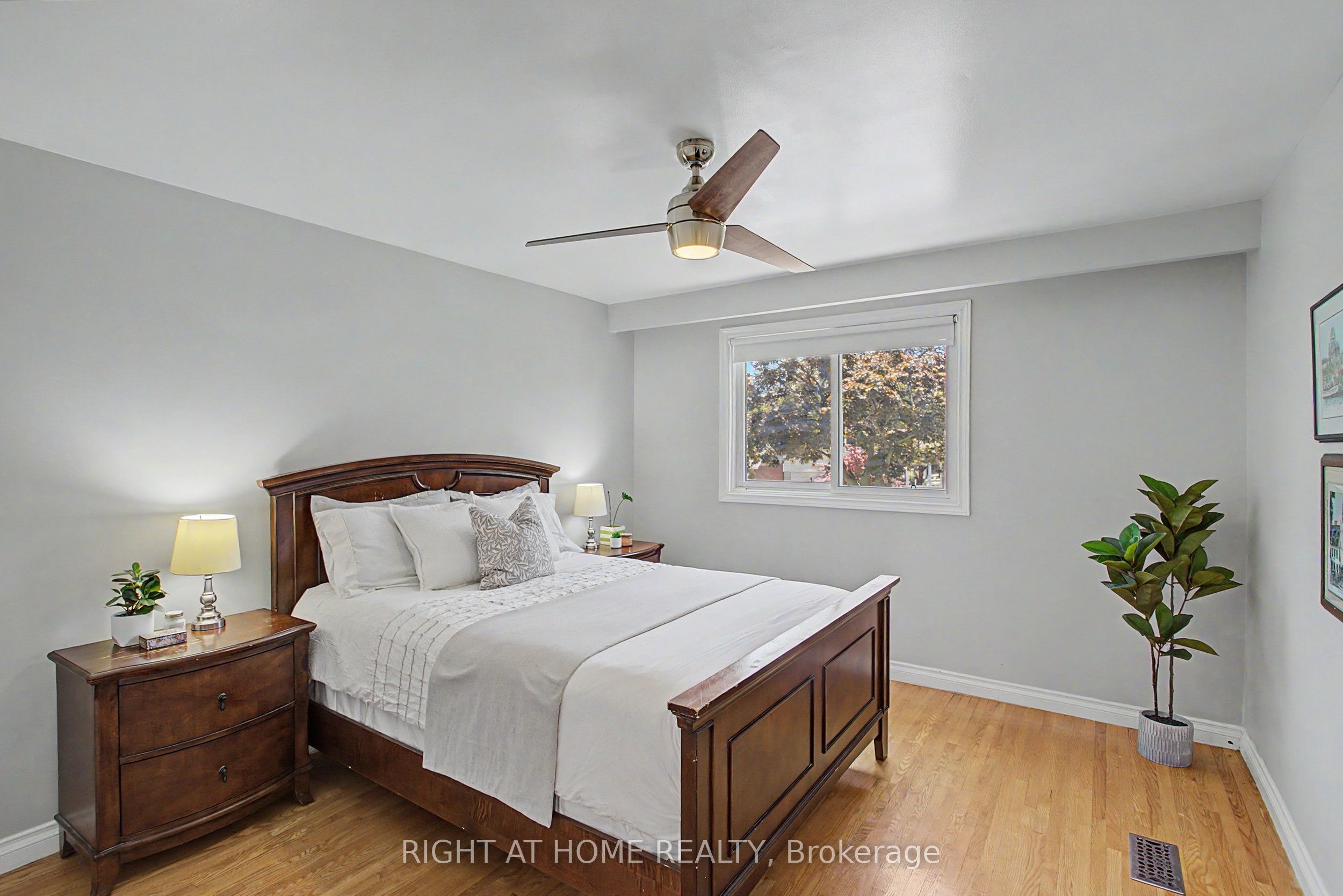 784 Rodney Court Property Photo 18
