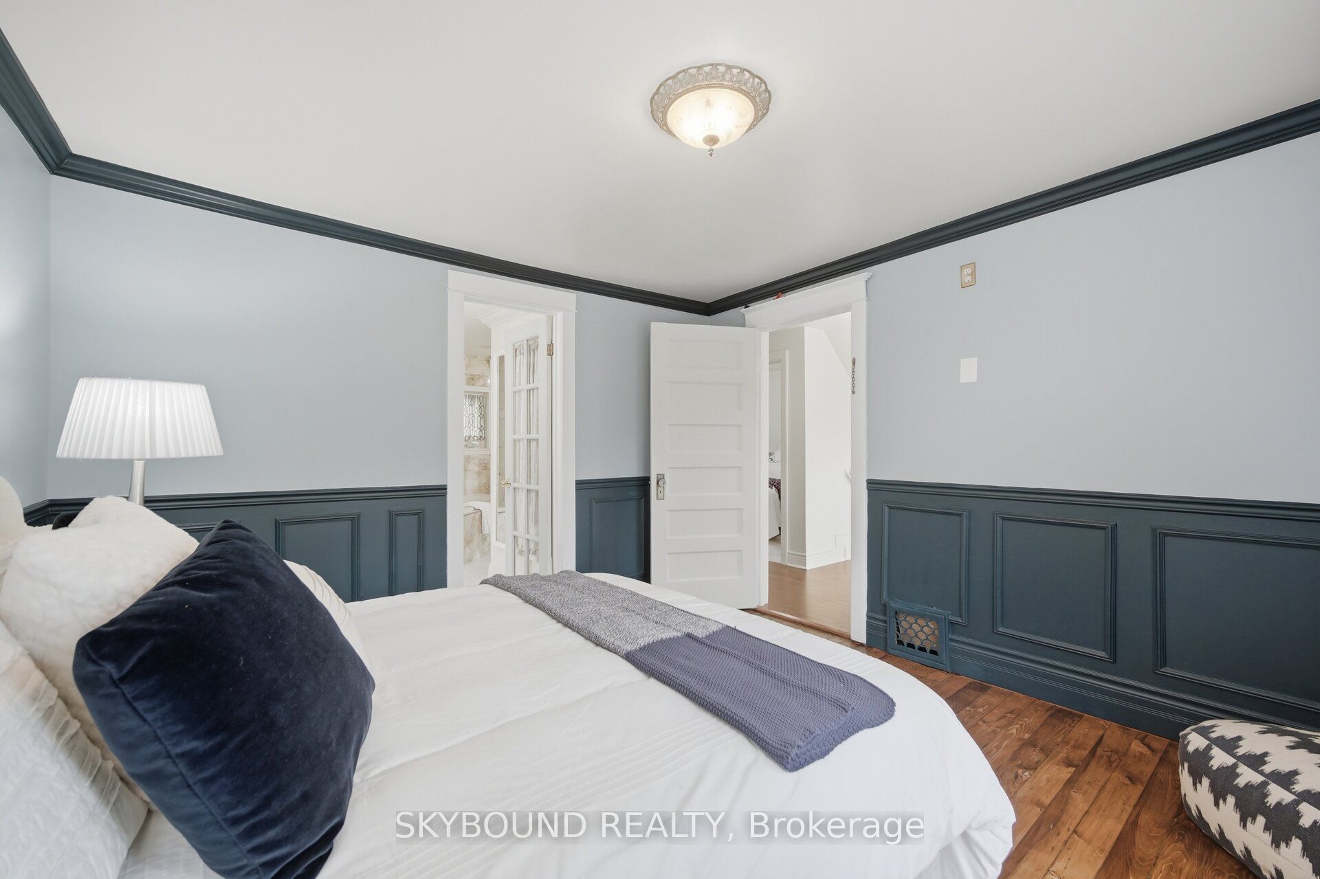 27 Rowe Street Property Photo 22