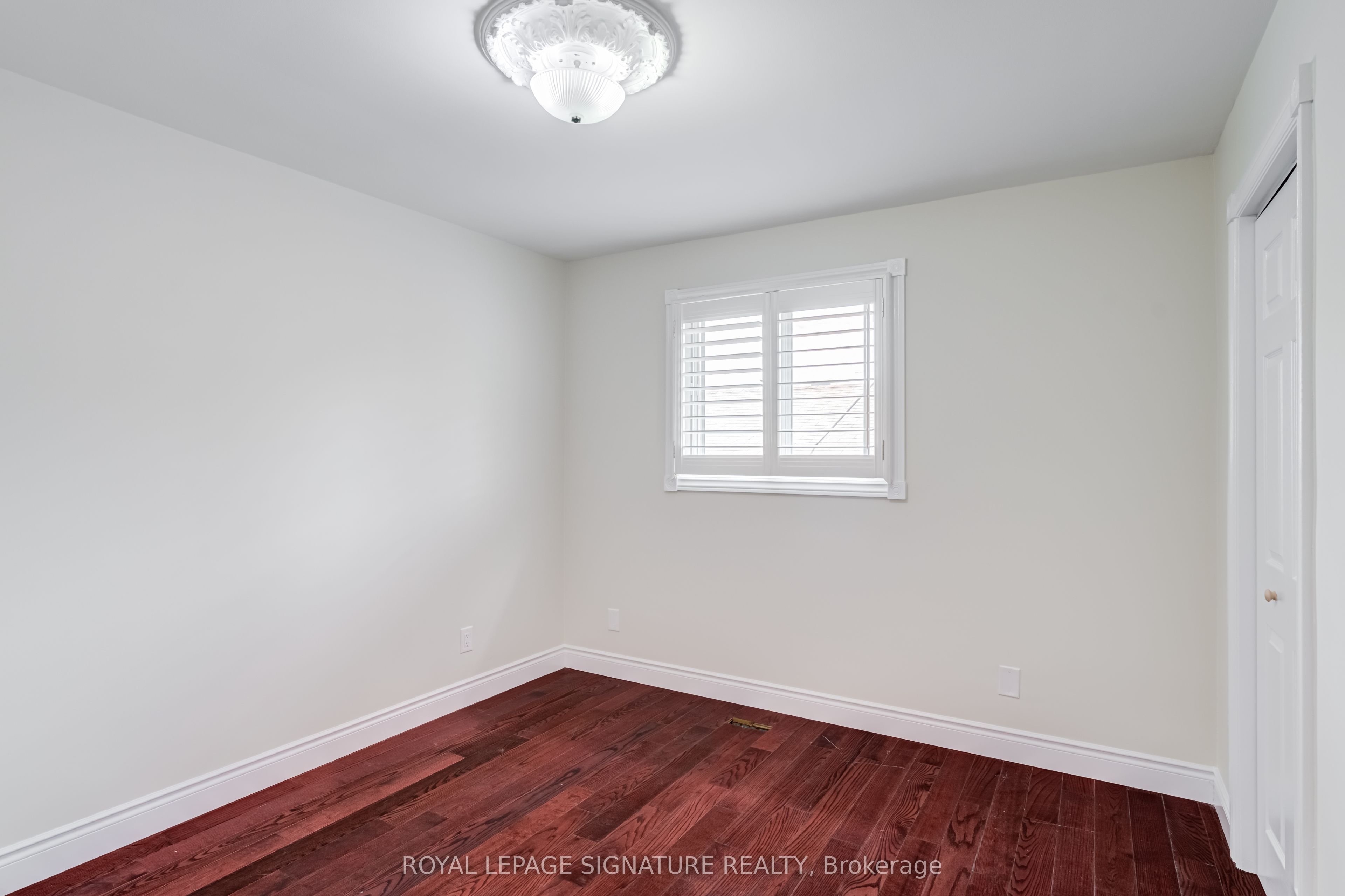 40 Beamsville Drive Property Photo 18