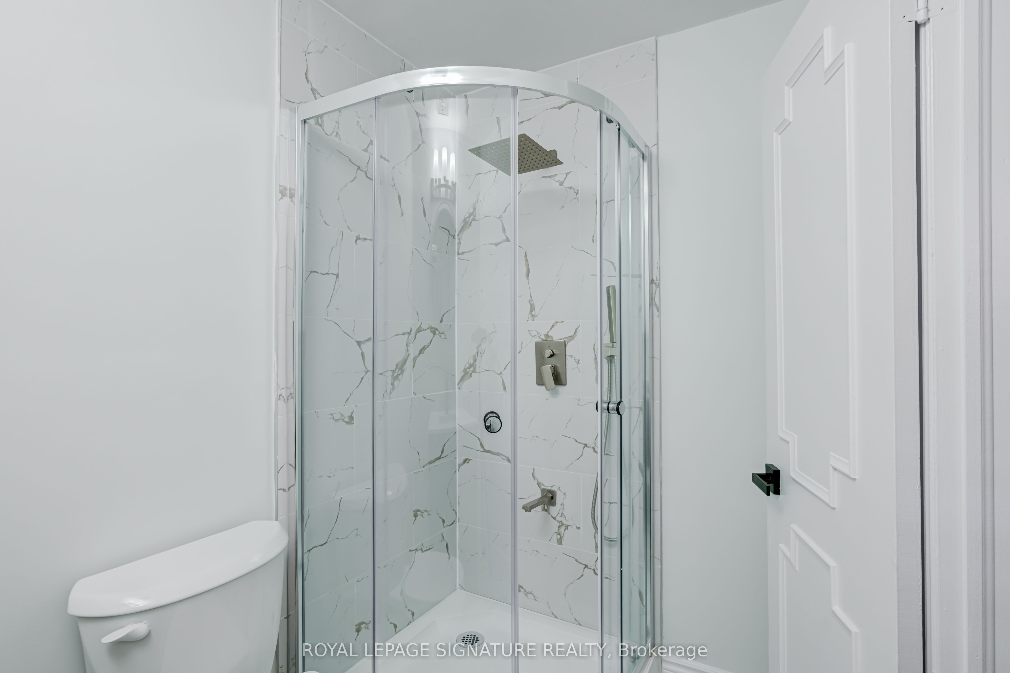 40 Beamsville Drive Property Photo 27