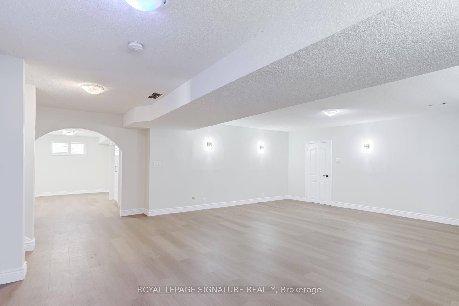 40 Beamsville Drive Property Photo 29