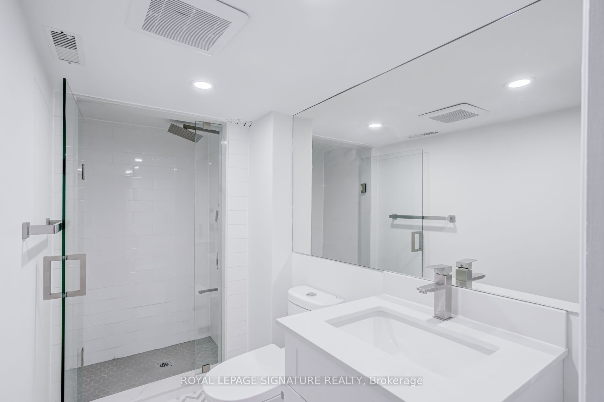 40 Beamsville Drive Property Photo 33