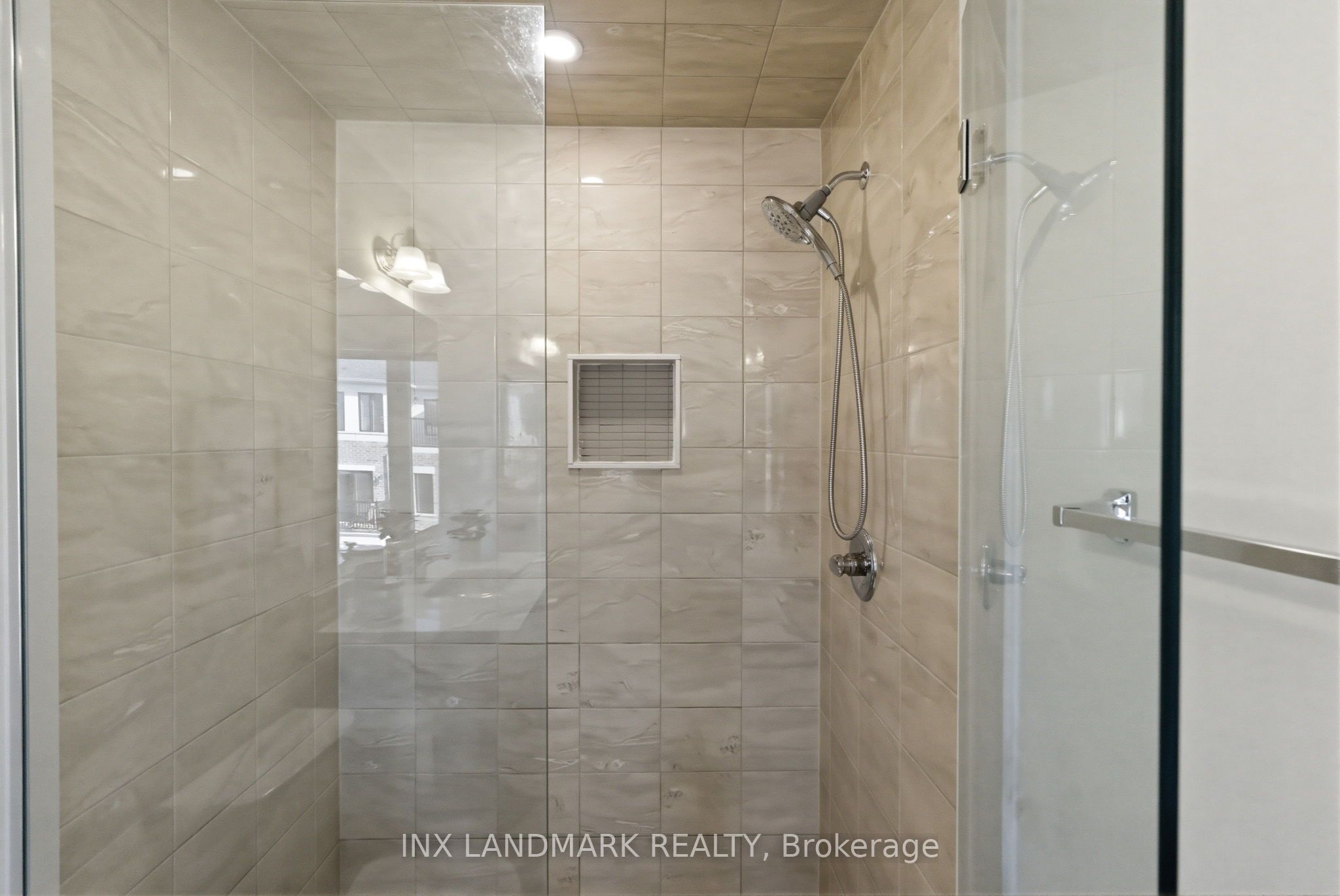 30 Gerry Henry Lane Property Photo 31