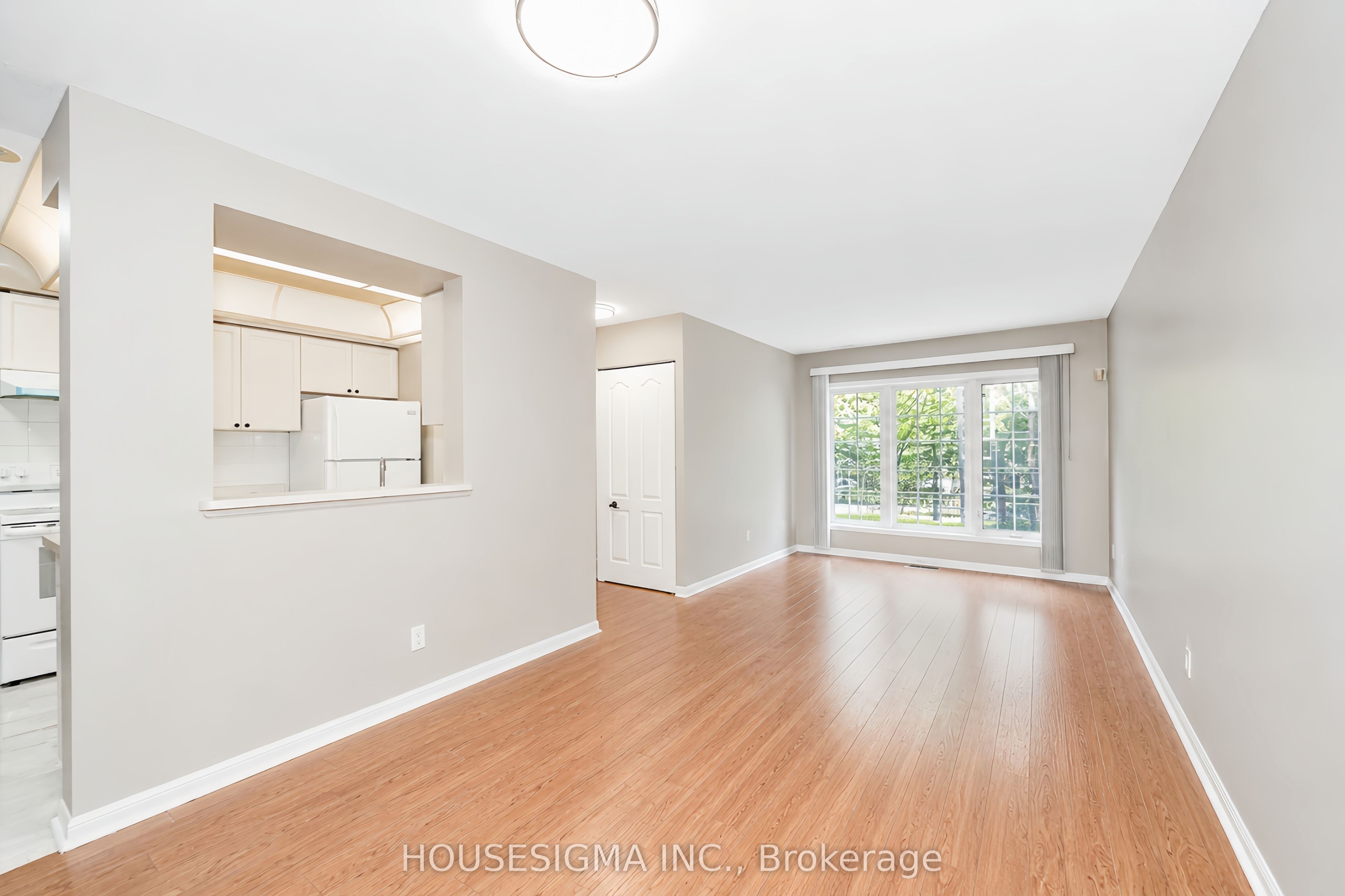 1400 The Esplanade N 212 Property Photo 16