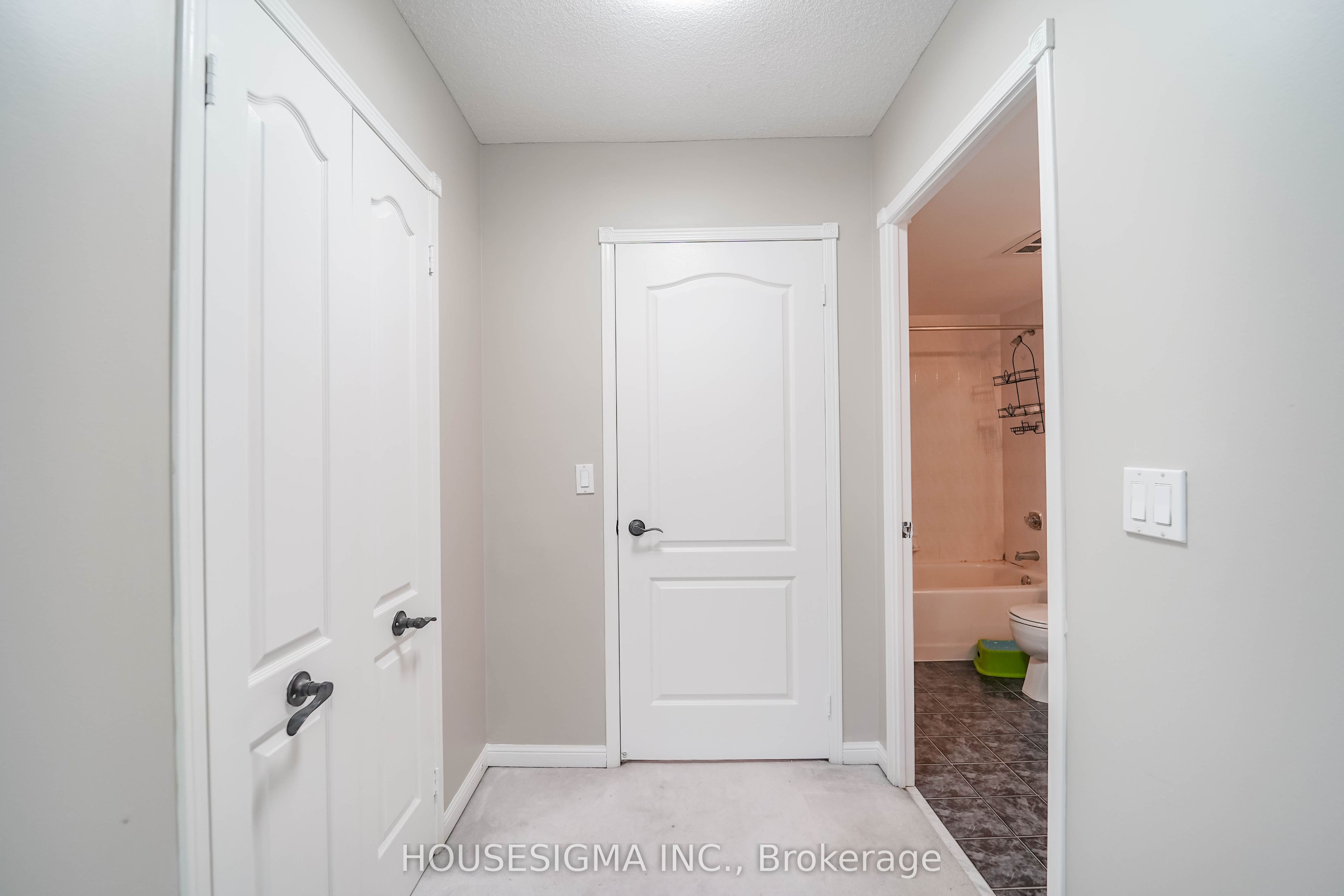 1400 The Esplanade N 212 Property Photo 22