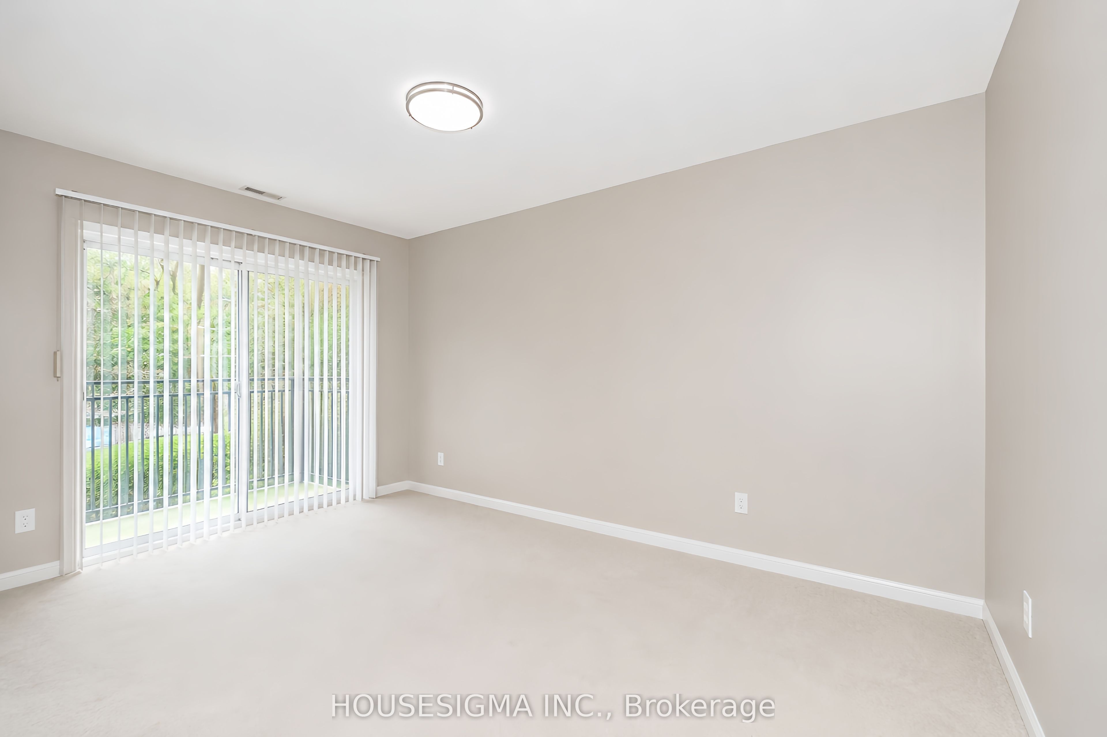 1400 The Esplanade N 212 Property Photo 23