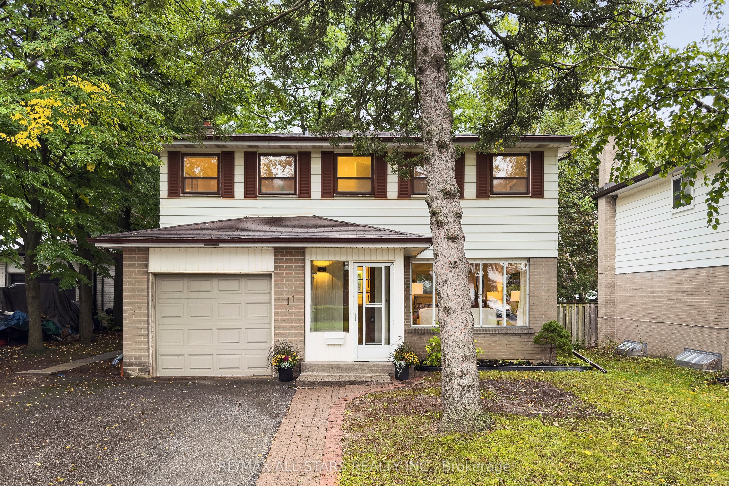 11 Gillbank Crescent