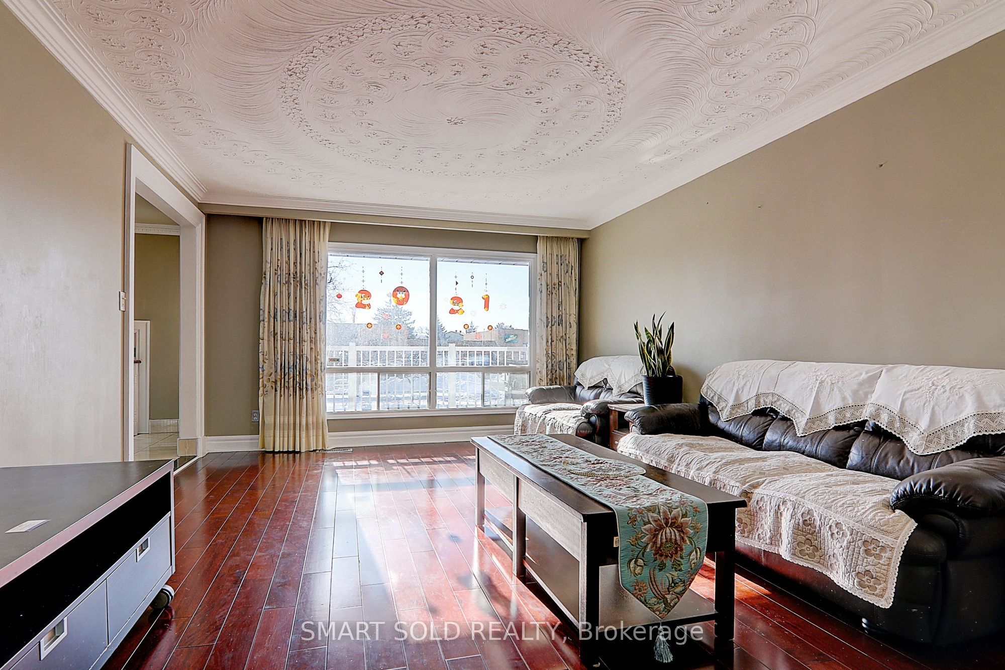 12 Glendinning Avenue Property Photo 7