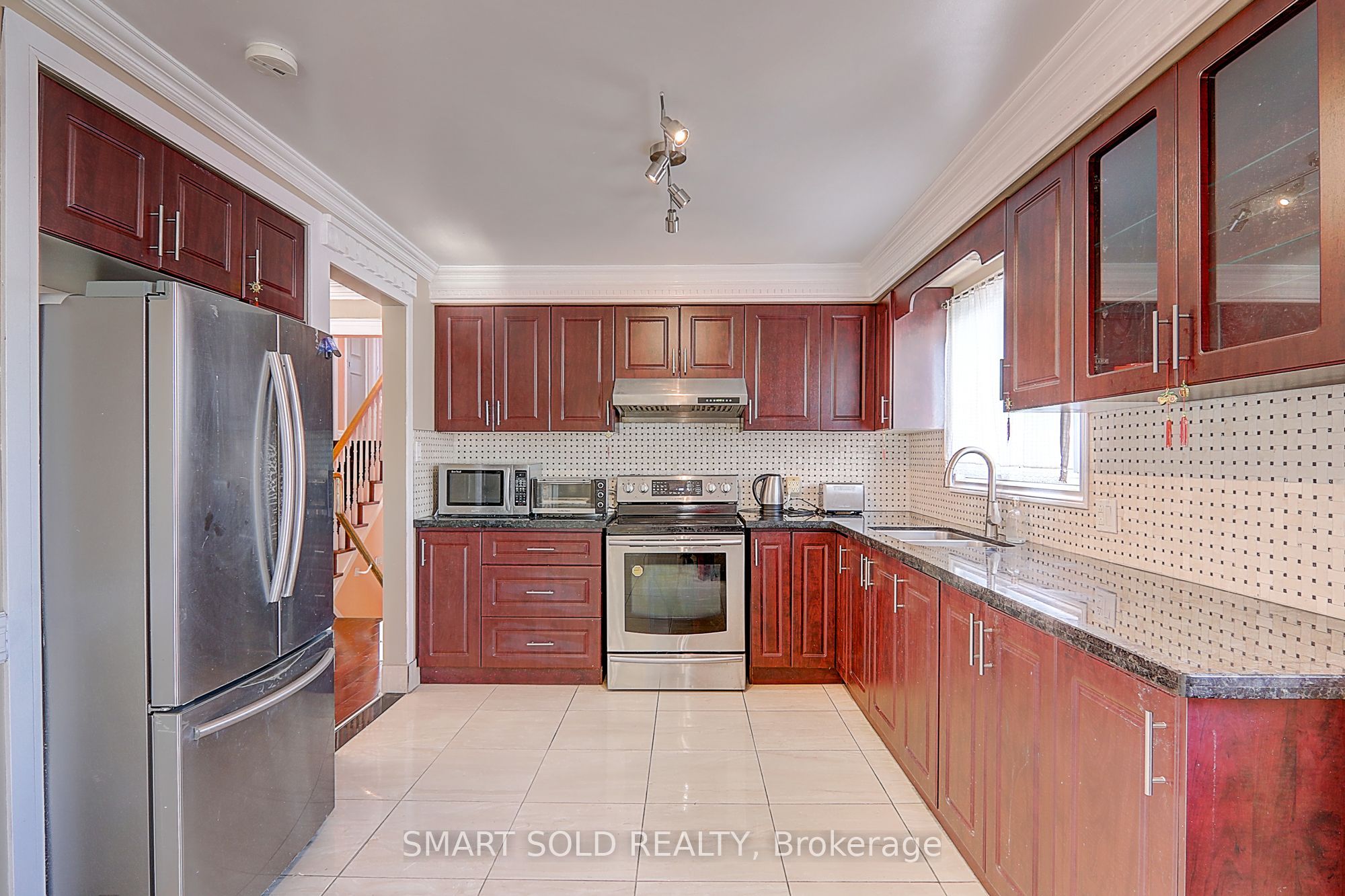 12 Glendinning Avenue Property Photo 11
